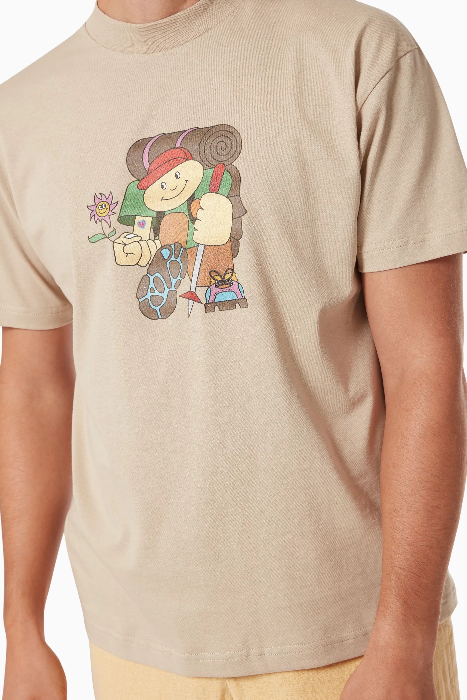 Jacquemus 216JS13-21623102A Le T-shirt Trek in Beige Size US S / EU 44-46 / 1 - 5 Thumbnail