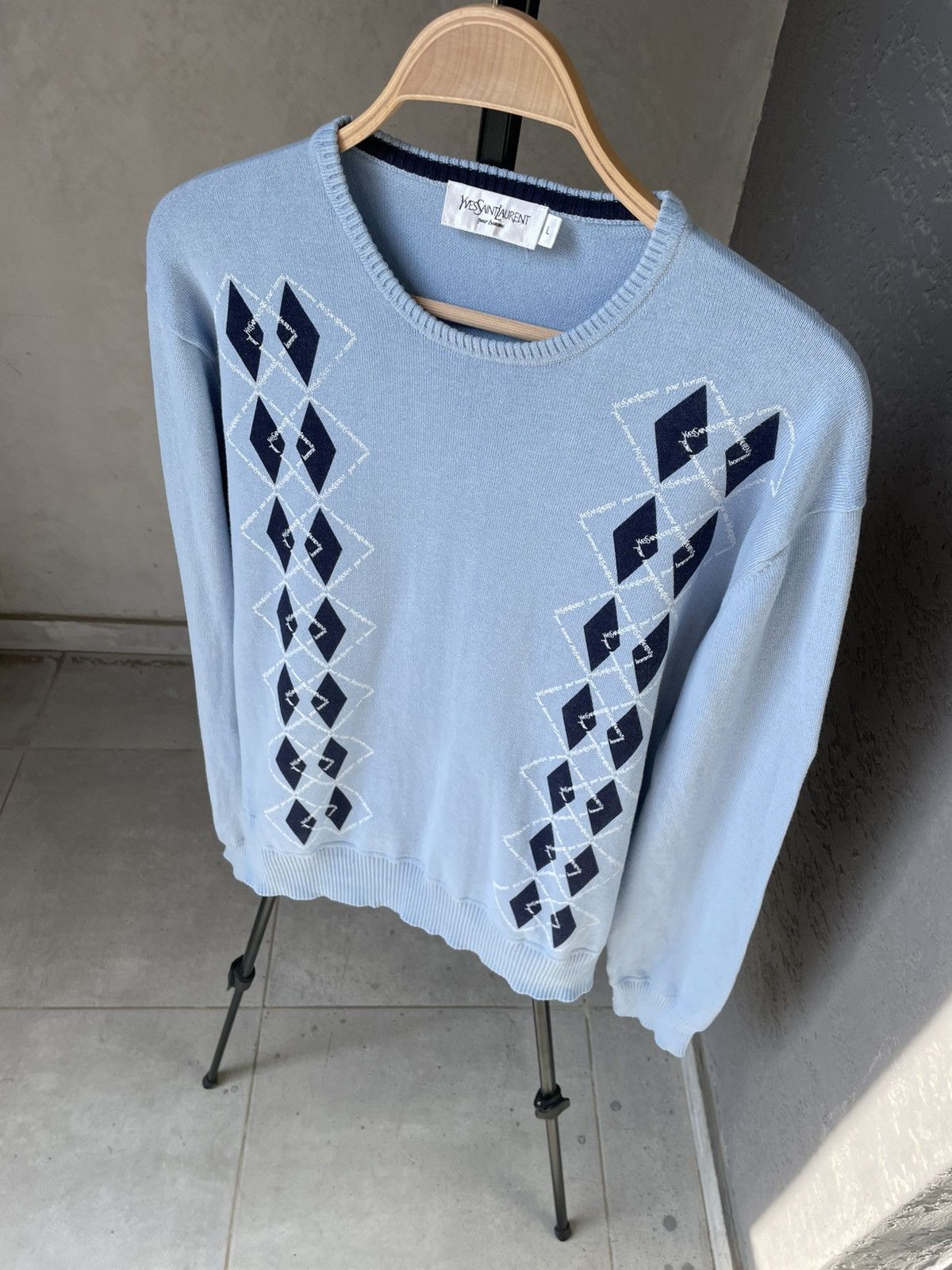 Yves Saint Laurent Yves Saint Laurent YSL Monogram Sweater Knit Vintage Size US L / EU 52-54 / 3 - 2 Thumbnail