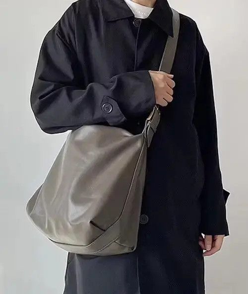 Fashion Retro Pu Leather Messenger Bag Vintage Shoulder Bag in Grey, Men's