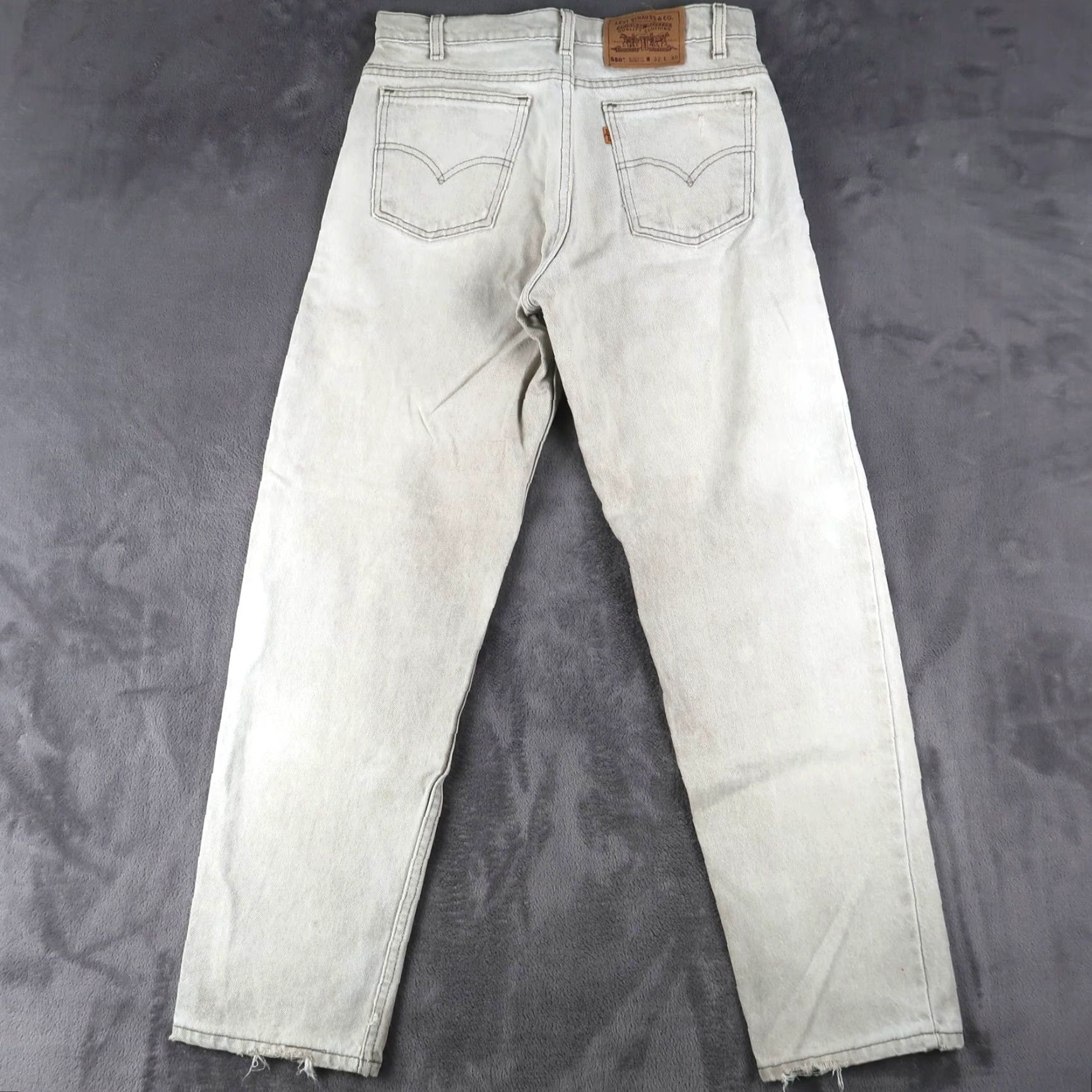 Levi's VINTAGE Levi's 550 Jeans Mens Regular 32x30 Gray Denim 90s USA Made Relaxed Fit 5-Pocket Distressed Size US 32 / EU 48 - 2 Thumbnail