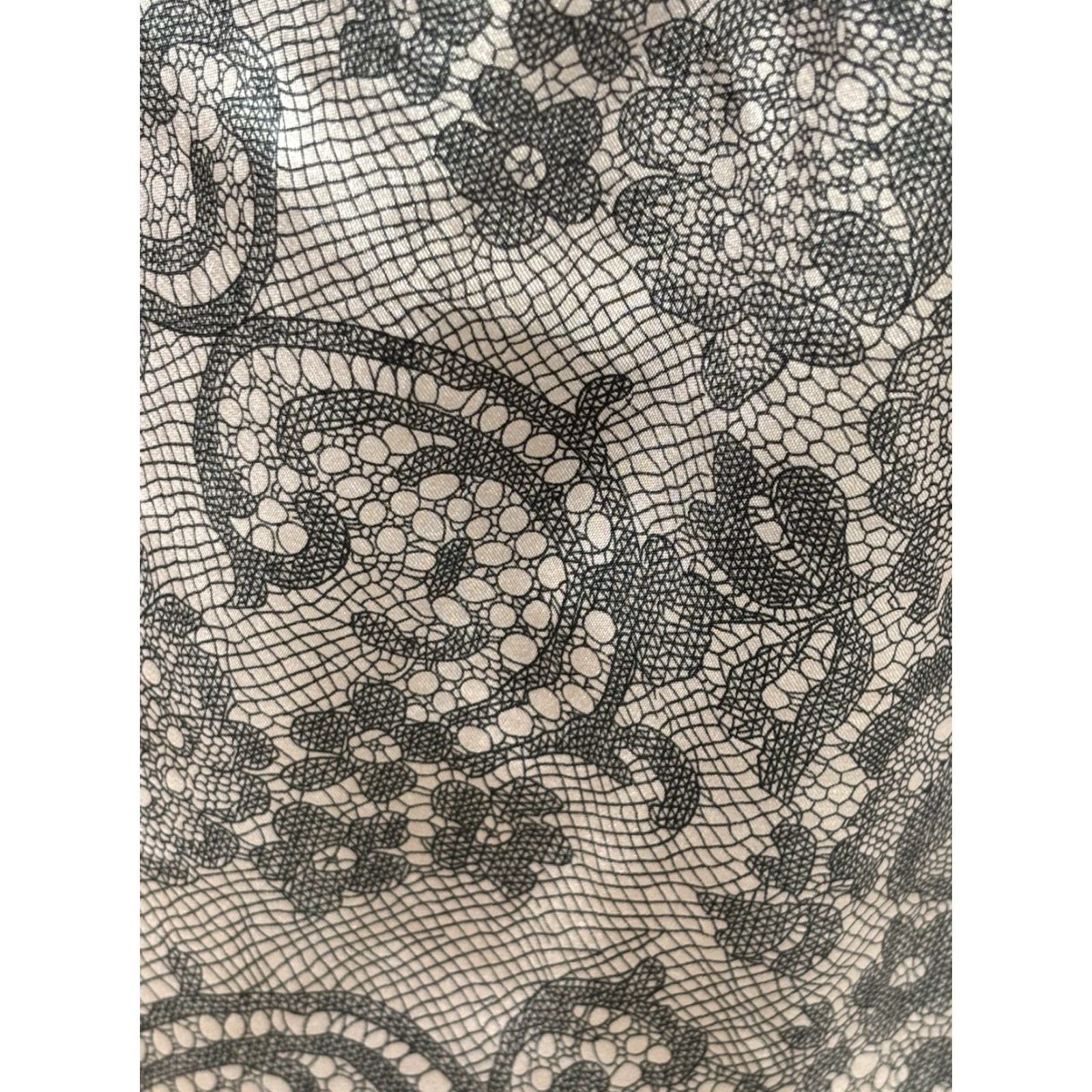 Soft Surroundings Soft Surroundings Button Up Shirt Sz Medium Women’s Pink Grey Paisley Satin Type Congregated for SearchVisibility Size M / US 6-8 / IT 42-44 - 6 Thumbnail
