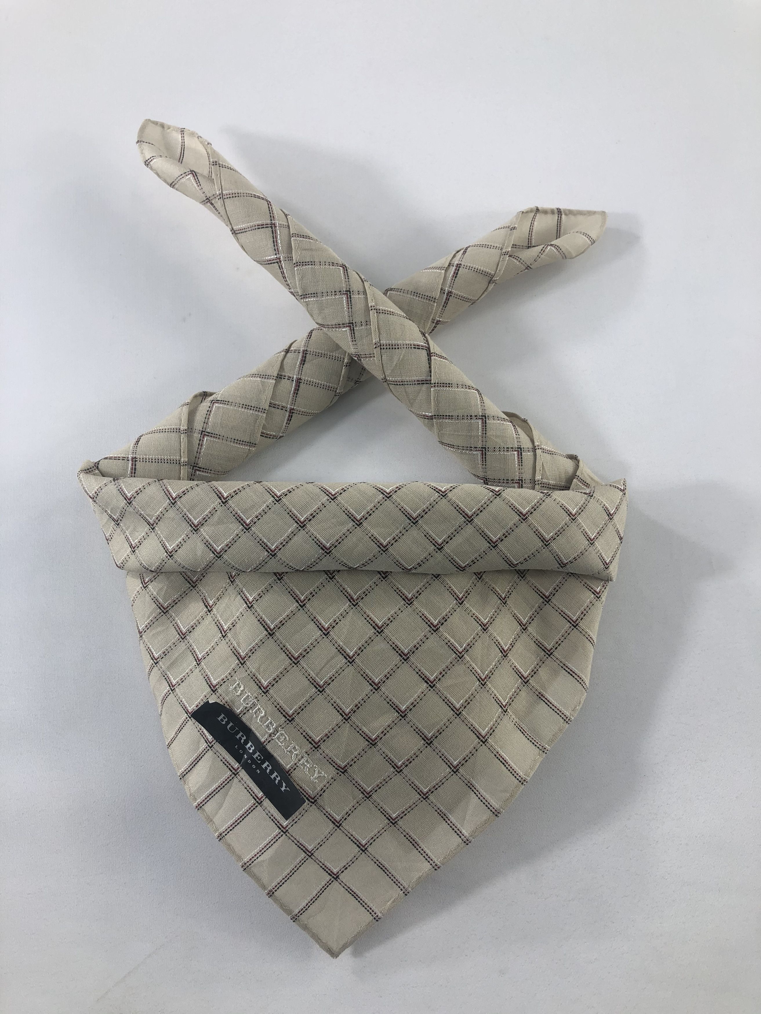 Burberry Burberry Handkerchief / Bandana / Neckerchief Size ONE SIZE - 1 Thumbnail