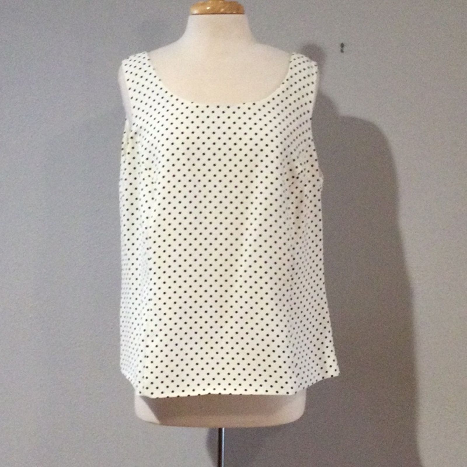 Other Jones Studio Separates White w/Black Polka-dots Top 16W NWT Size XXL / US 16-18 / IT 52-54 - 1 Thumbnail