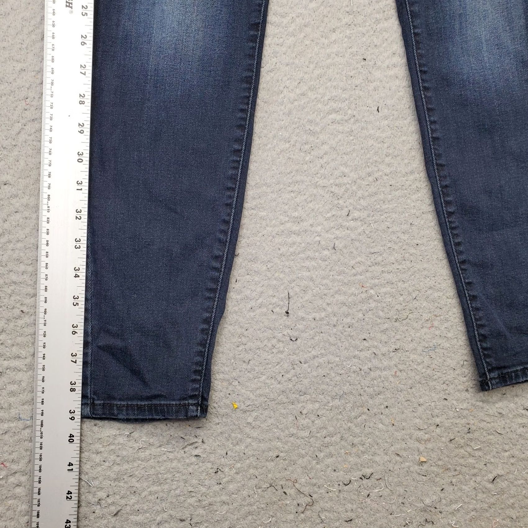 Forever 21 Forever 21 Skinny Jeans Womens 29 Blue Denim Distressed Button Fly Jeans Size 29" - 3 Thumbnail