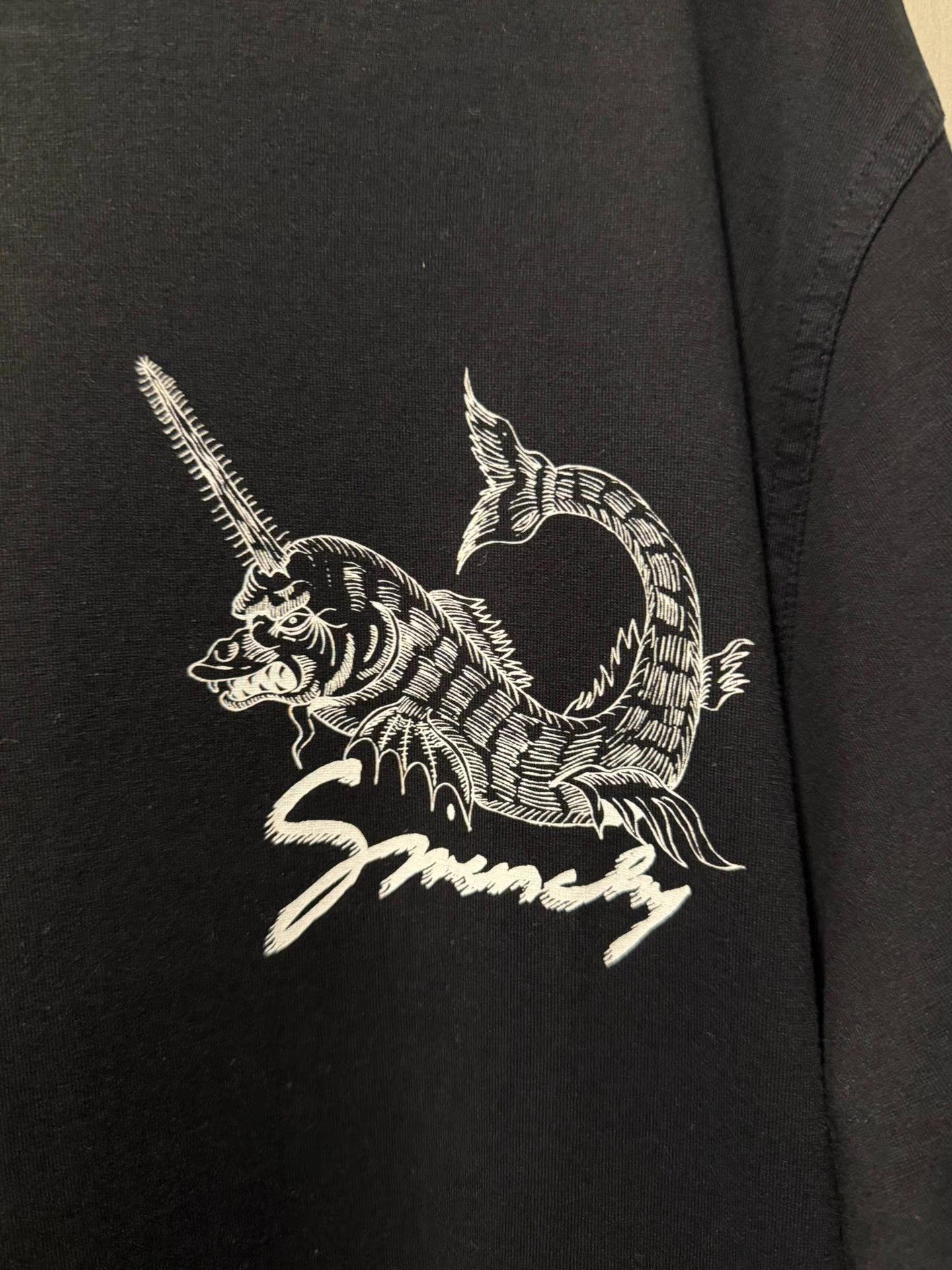 Givenchy Givenchy black short-sleeve T-shirt Q20 Size US L / EU 52-54 / 3 - 4 Thumbnail