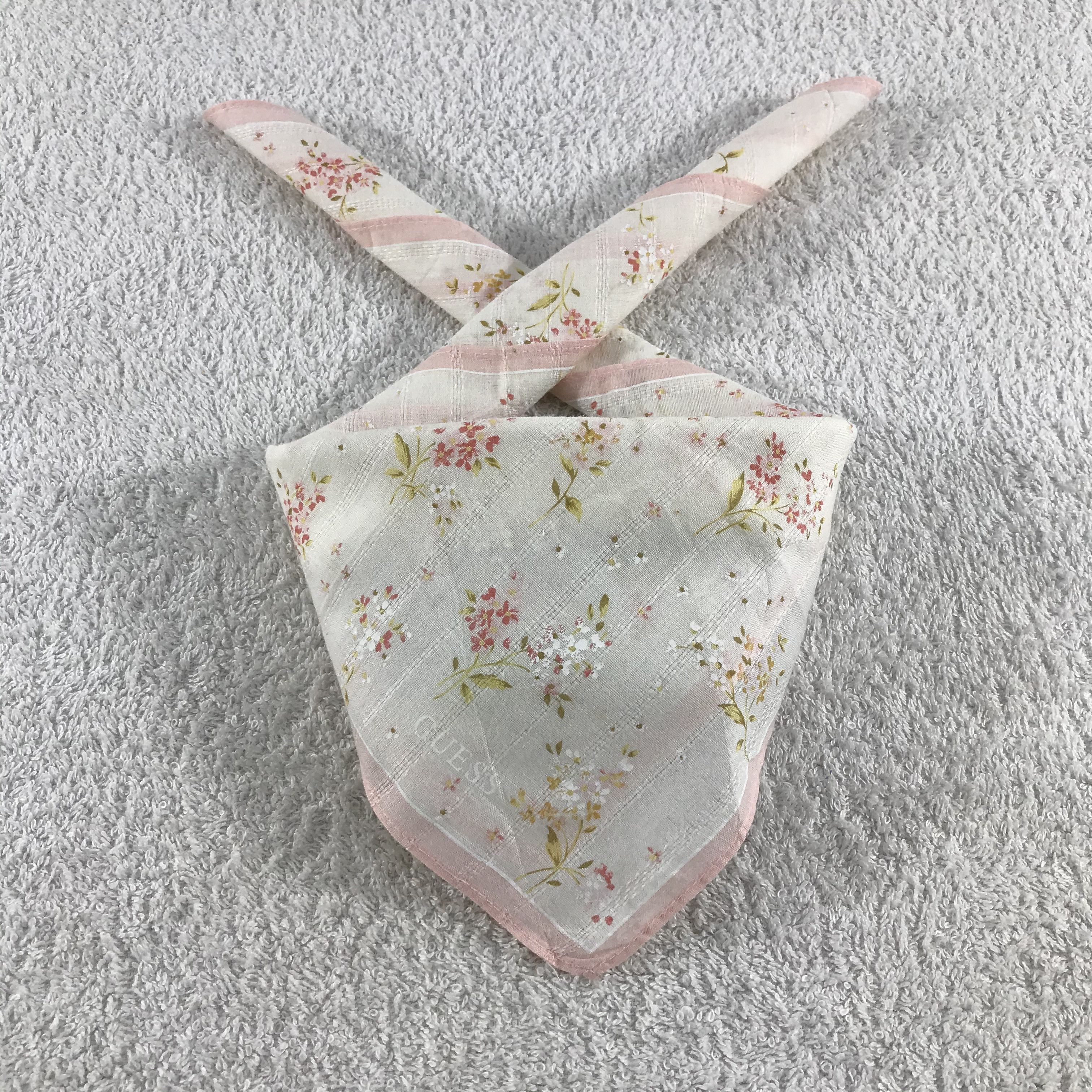 Guess × Vintage Guess Bandana / Handkerchief / Neckerchief - S114 Size ONE SIZE - 3 Thumbnail