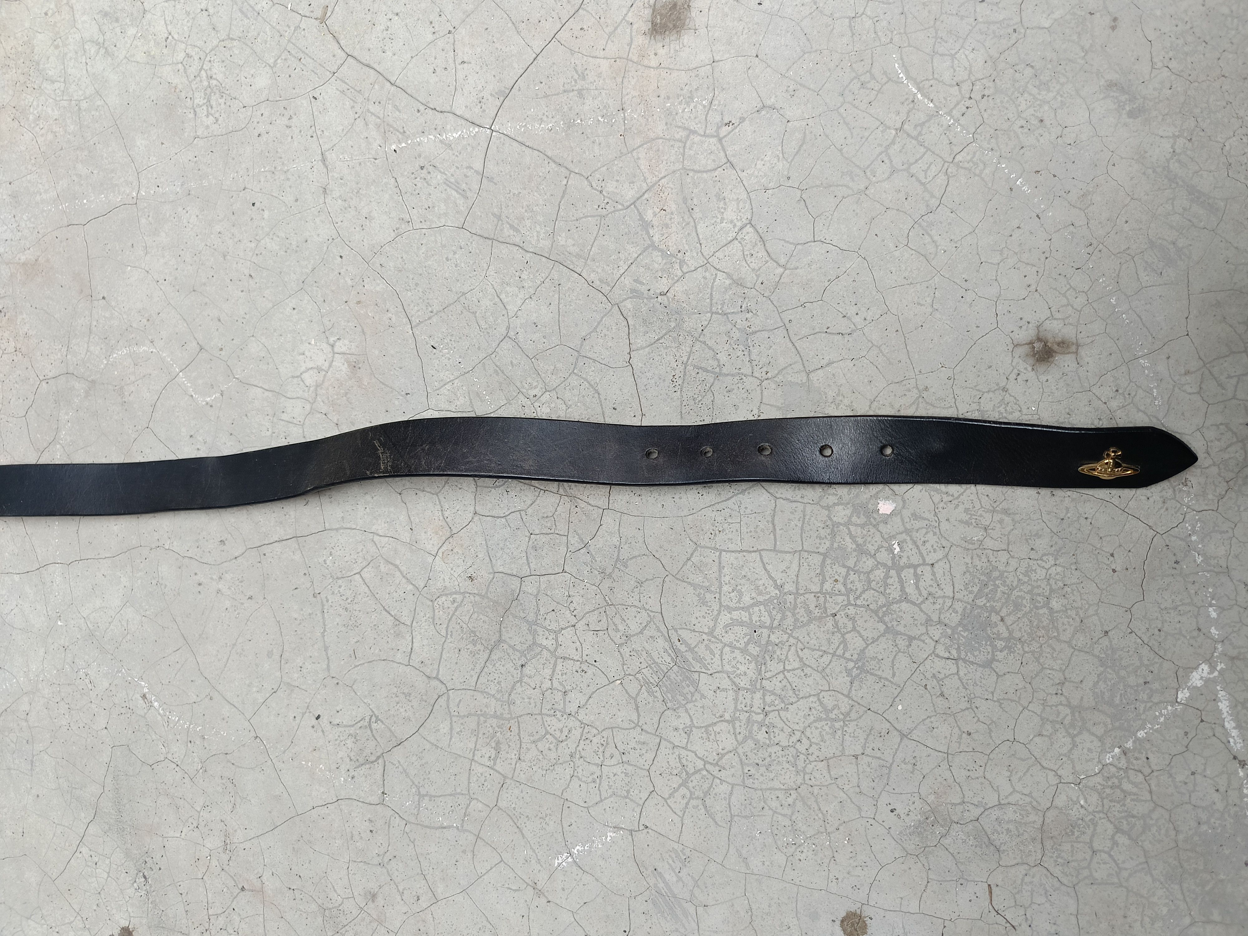 Leather CUSTOM MADE VIVIENNE WESTWOOD LOGO RIVET LEATHER BELT Size 32 - 5 Thumbnail