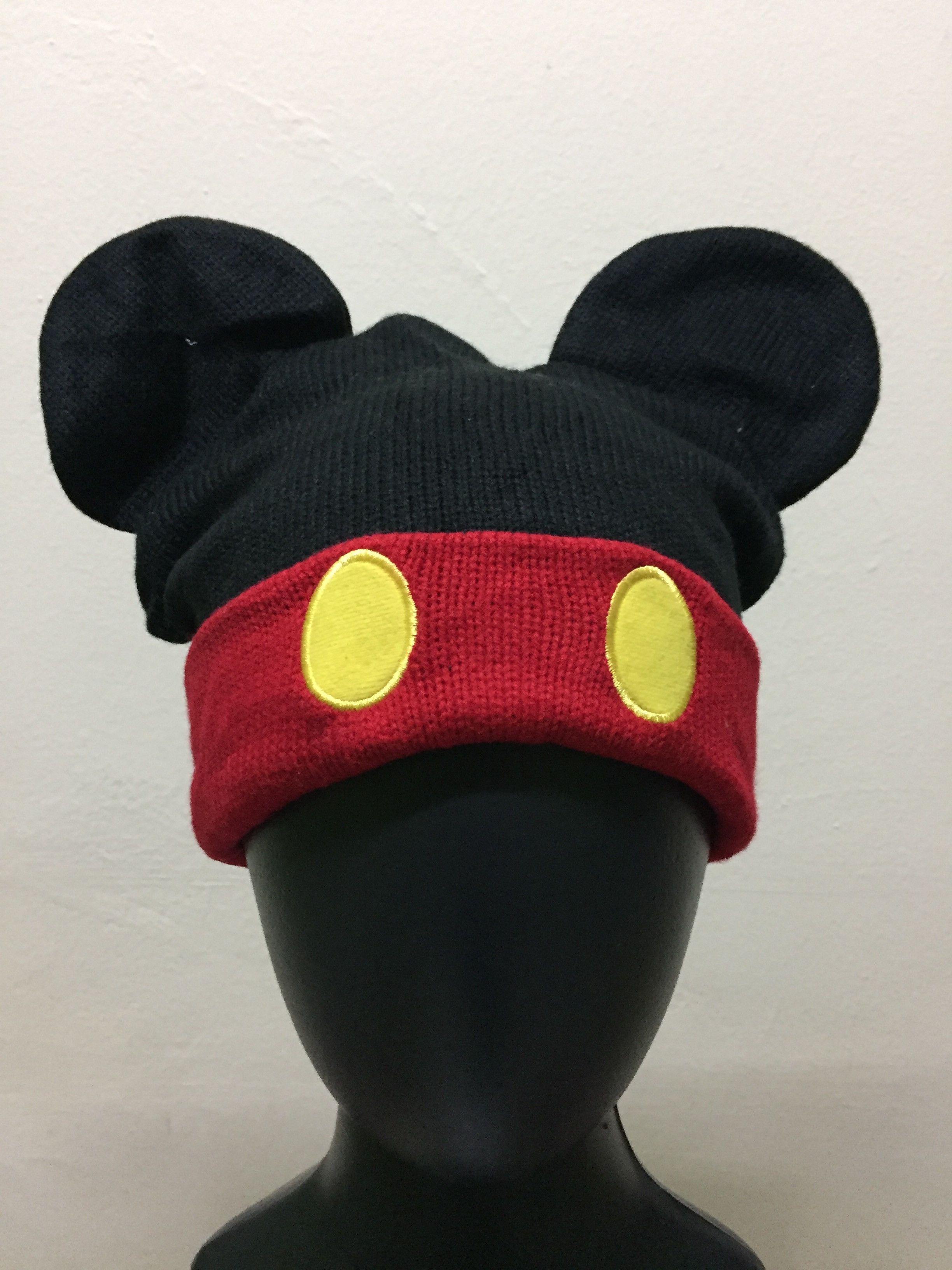 Disney mickey mouse beanie hat Size ONE SIZE - 1 Thumbnail