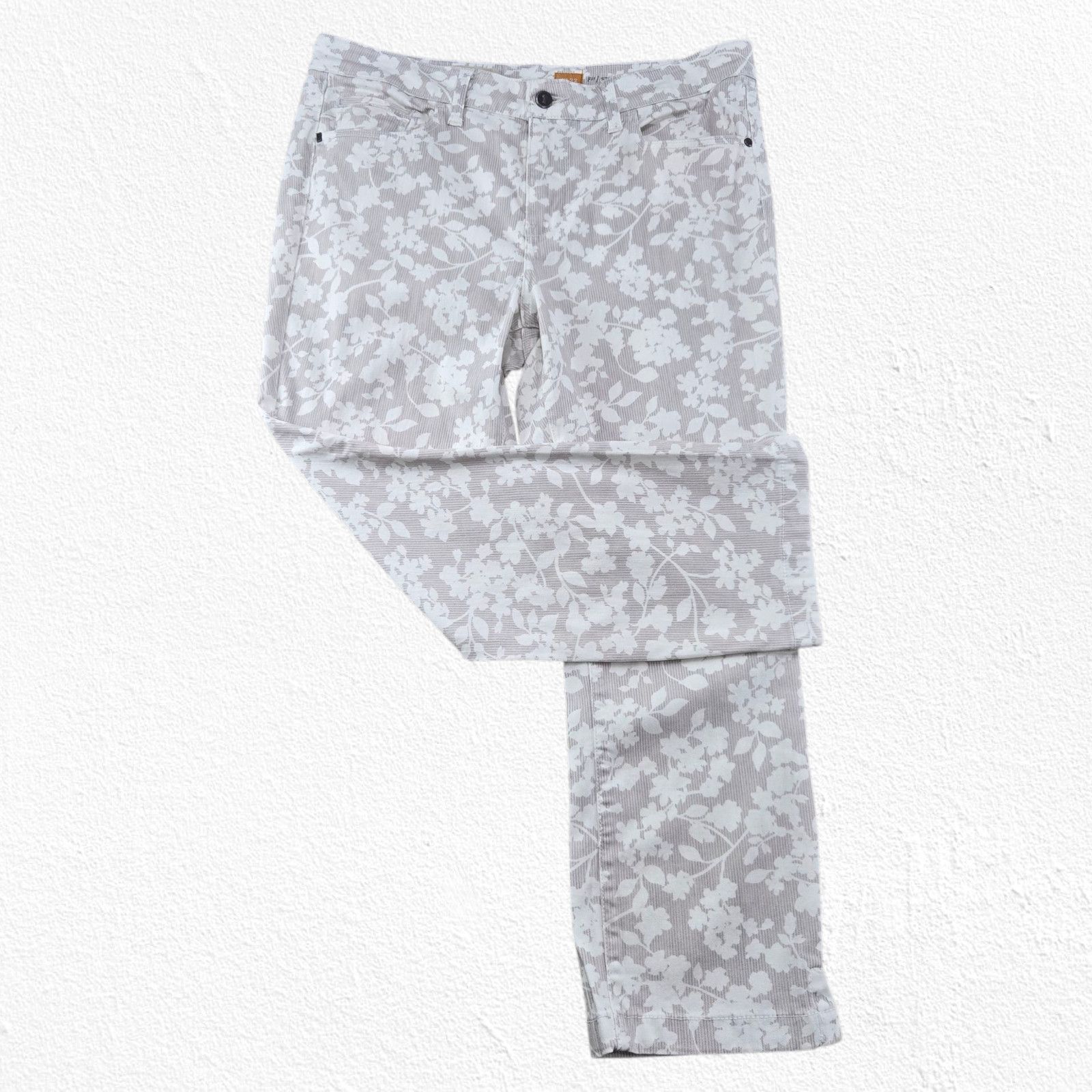 Anthropologie Pilcro Gray Floral Cropped Straight Leg Pants Size 32 Size 32" / US 10 / IT 46 - 2 Thumbnail