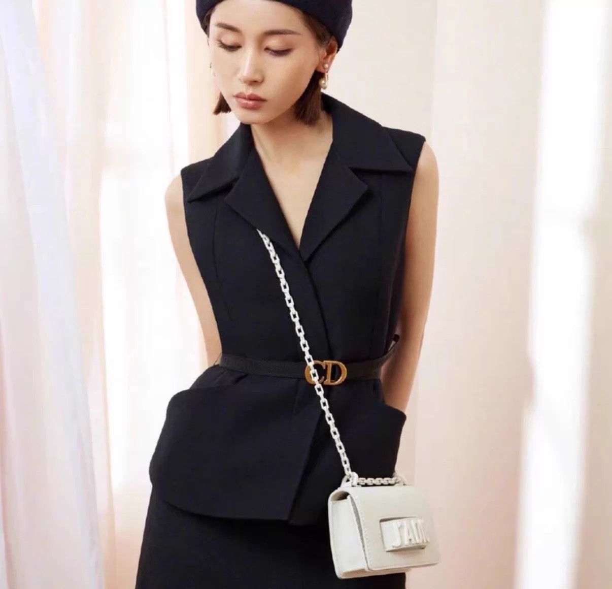 Dior Dior Silk & Wool Vest F36 NWOT Size XS / US 0-2 / IT 36-38 - 7 Thumbnail