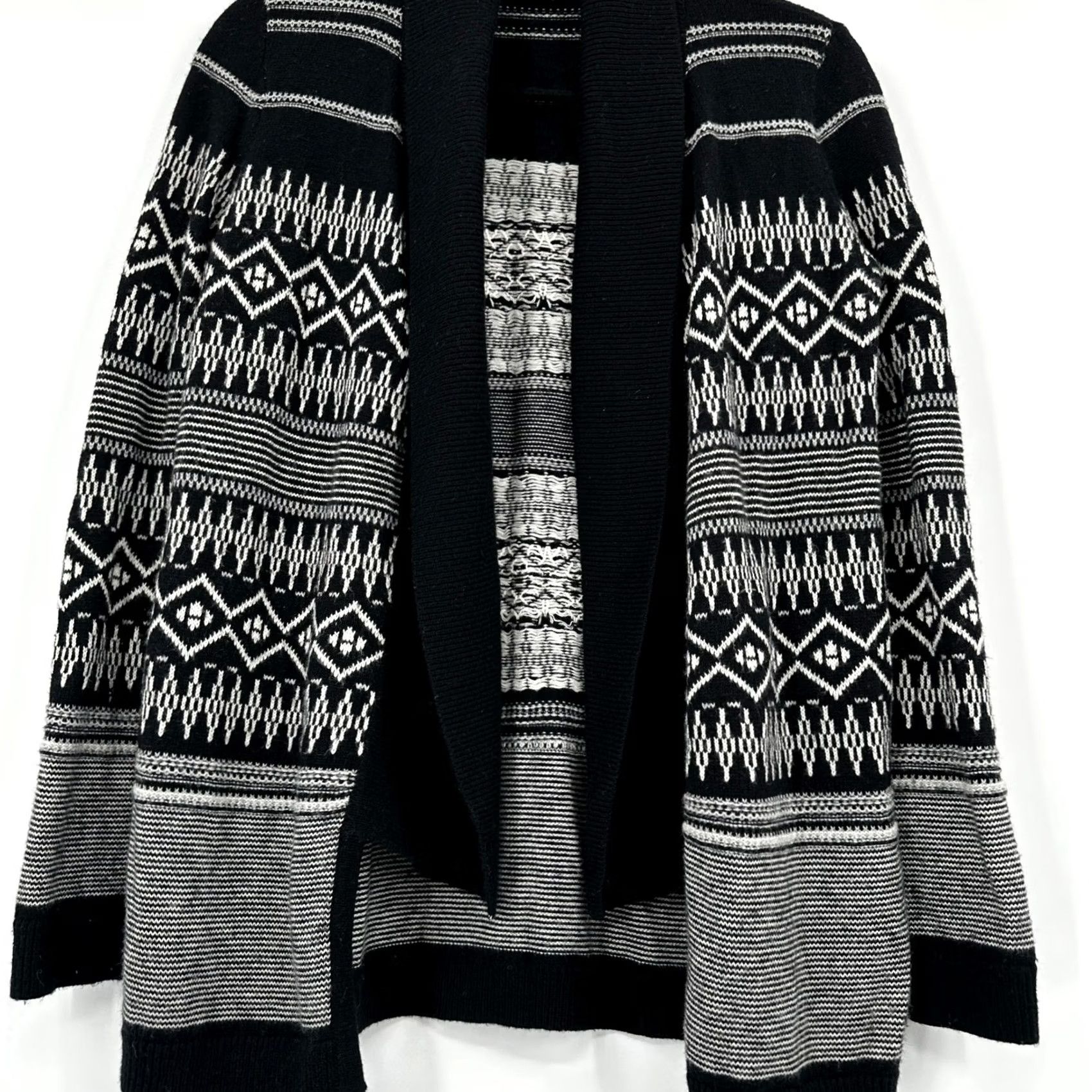 Talbots VINTAGE Talbots Black Fair Isle Geometric Shawl Collar Cardigan Lambswool Sweater XS Size XS / US 0-2 / IT 36-38 - 3 Thumbnail