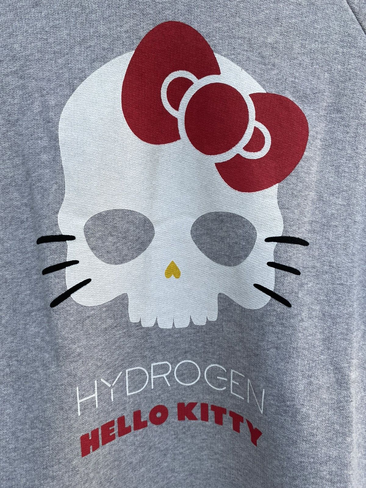 Japanese Brand × Other Hello Kitty Collaboration Distressed Hoodie Graphic Details Size S / US 4 / IT 40 - 7 Thumbnail