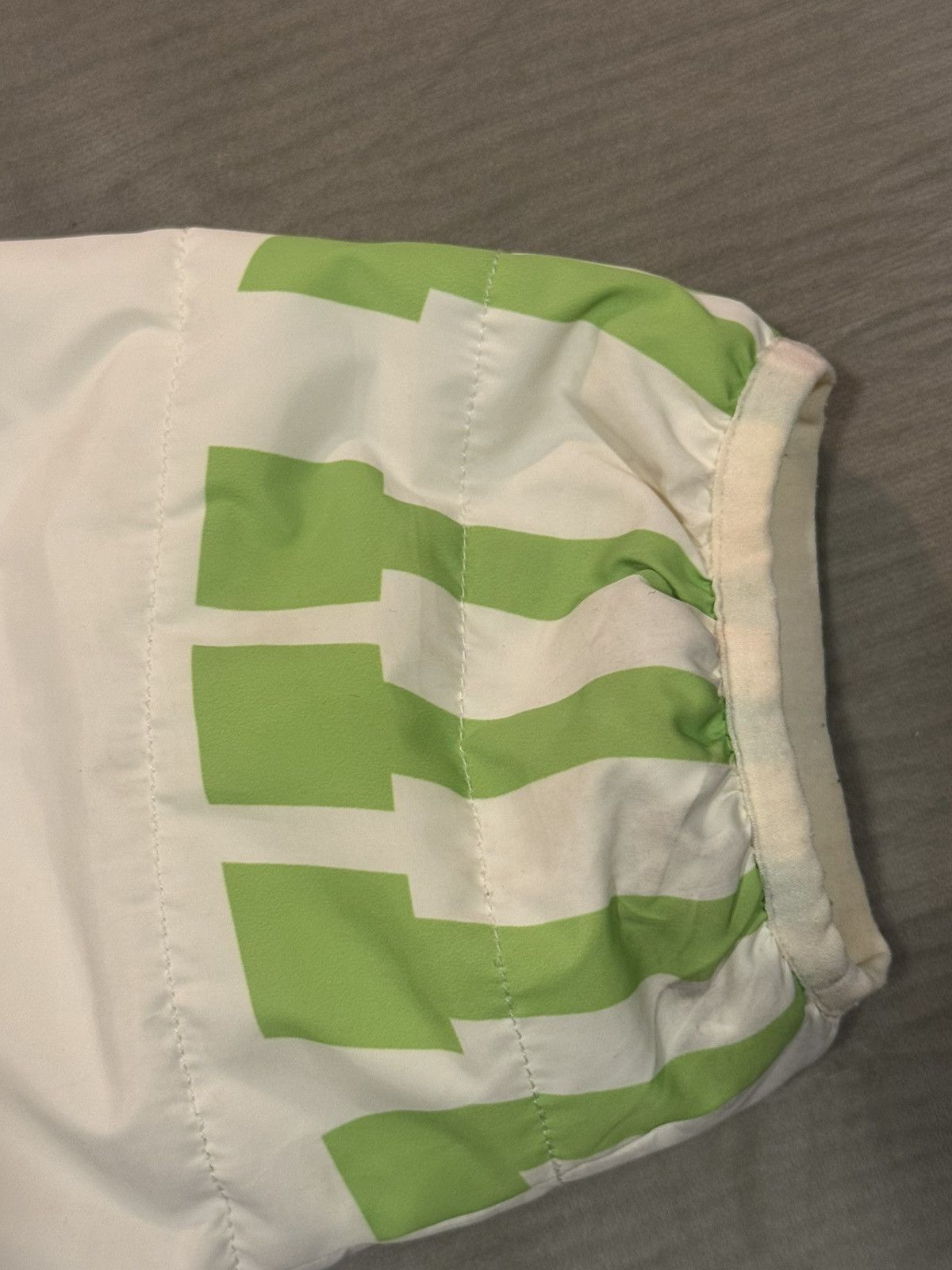 Foulplay Company Foulplay Collegiate Logo All Over Puffer Jacket Cream Size US XL / EU 56 / 4 - 5 Thumbnail