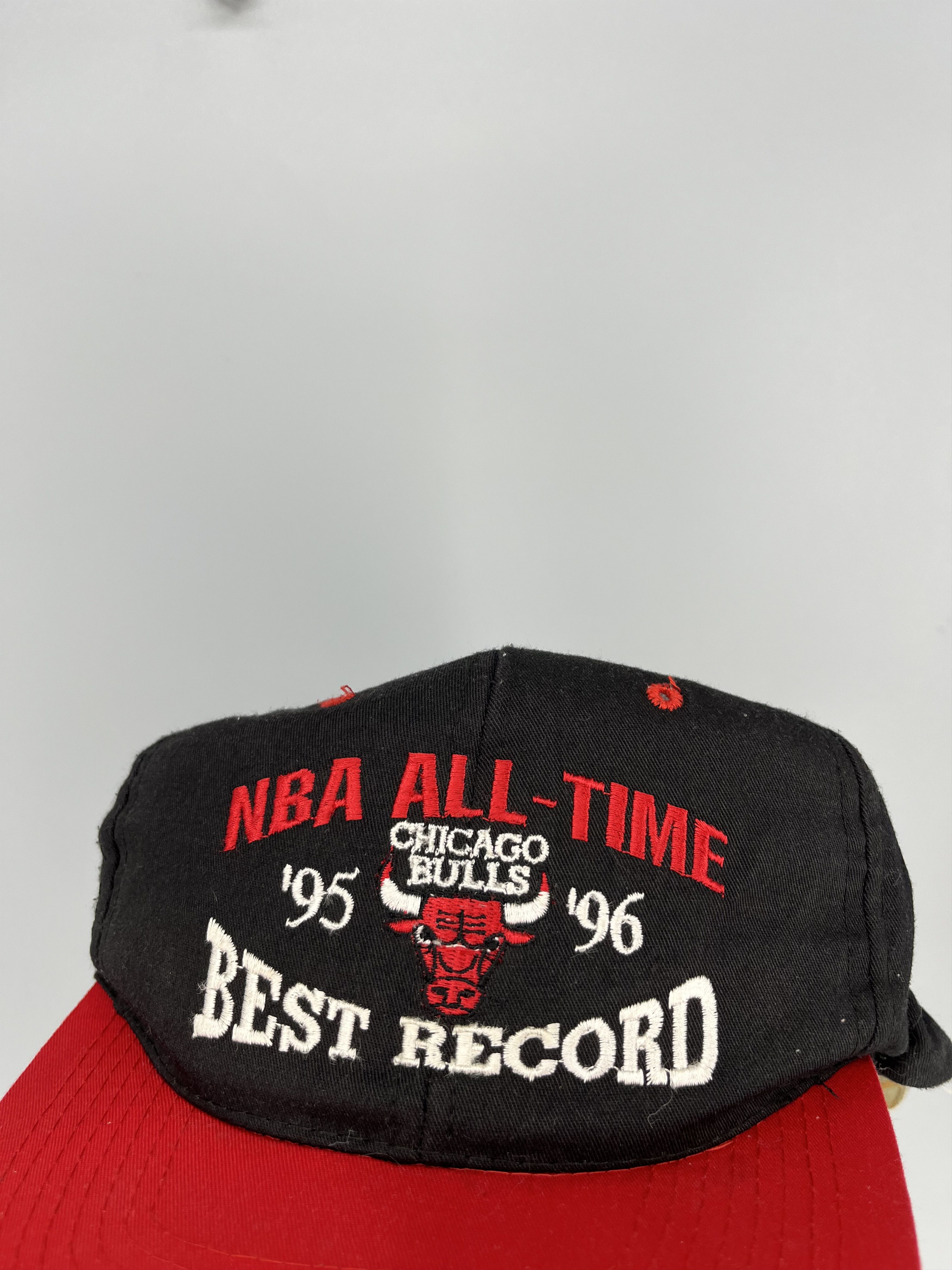 NBA × NHL × Vintage Vintage Chicago Bulls 90s 95 96 best record Cap Size ONE SIZE - 5 Thumbnail