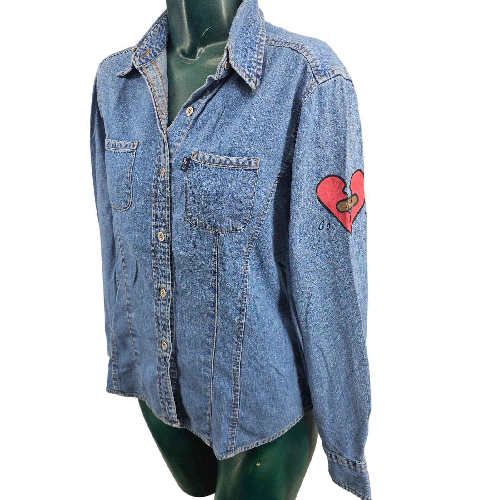 Levi's Vintage Levi's Handpainted Pop Art Denim Button Shirt M 3602 Size M / US 6-8 / IT 42-44 - 3 Thumbnail