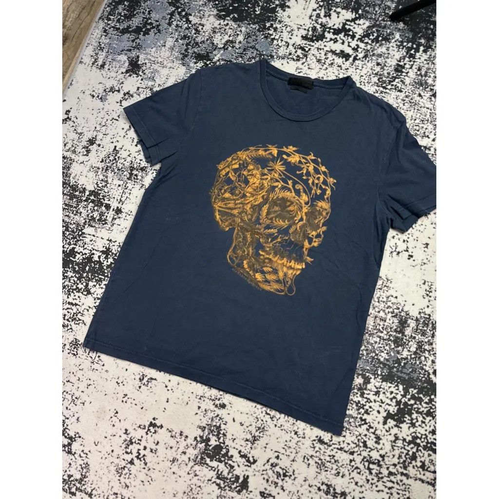 Alexander McQueen Alexander McQueen Tshirt Navy Size L Size US L / EU 52-54 / 3 - 2 Thumbnail