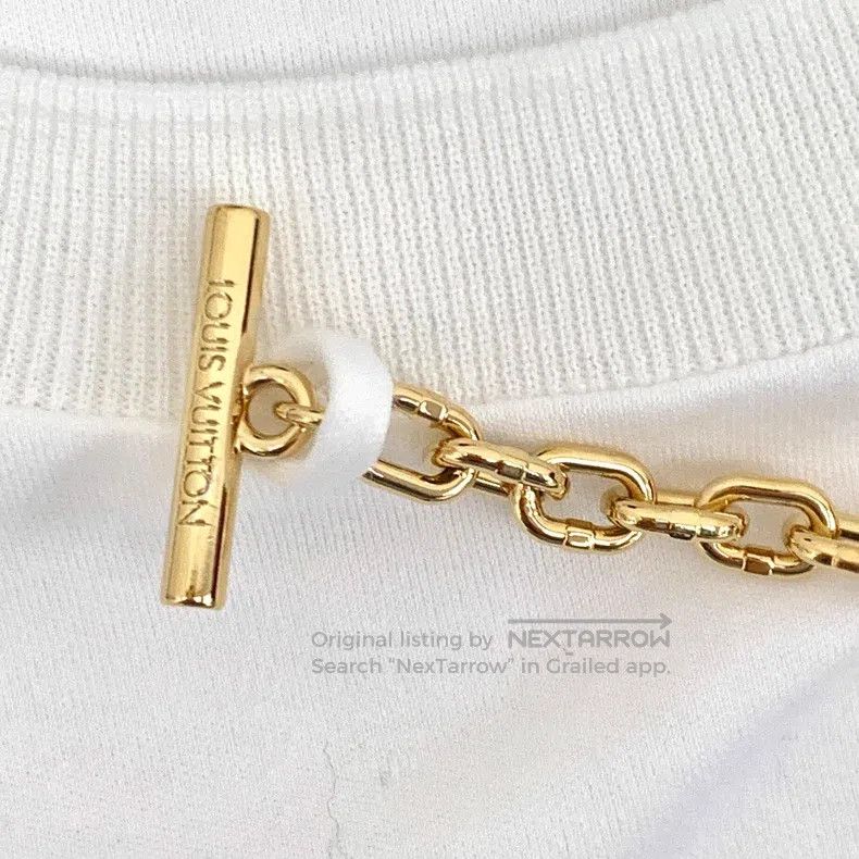 Louis Vuitton Louis Vuitton 22 white chain logo printed cotton crew neck Size US M / EU 48-50 / 2 - 6 Thumbnail