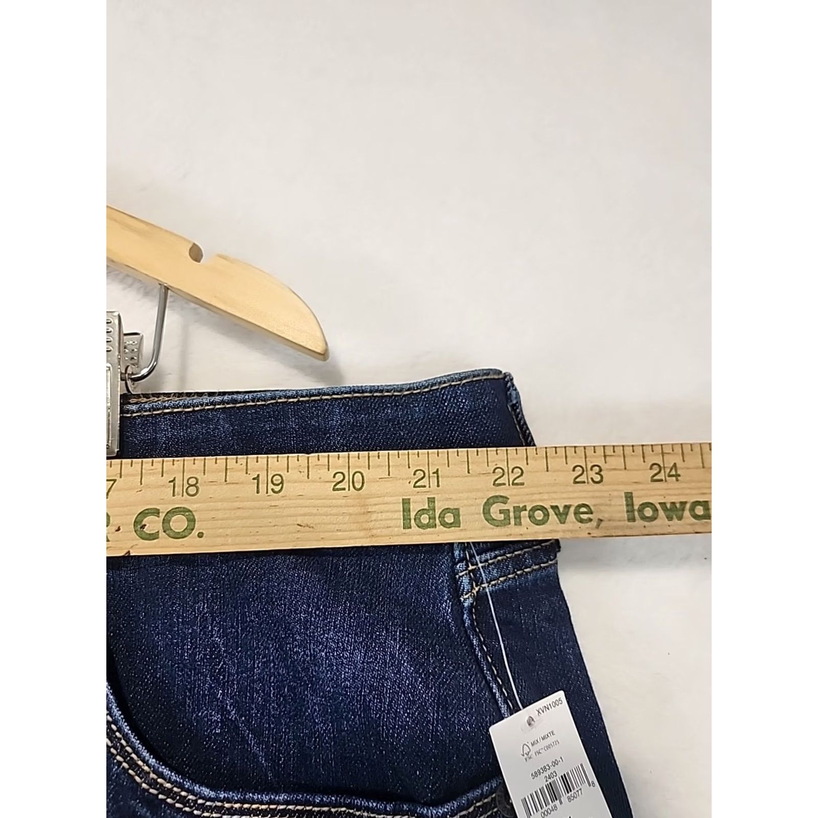 Old Navy VINTAGE Old Navy Womens Power Slim Straight High Rise Blue Jeans 24 Plus Long NWT Size 42" / US 20 - 7 Thumbnail
