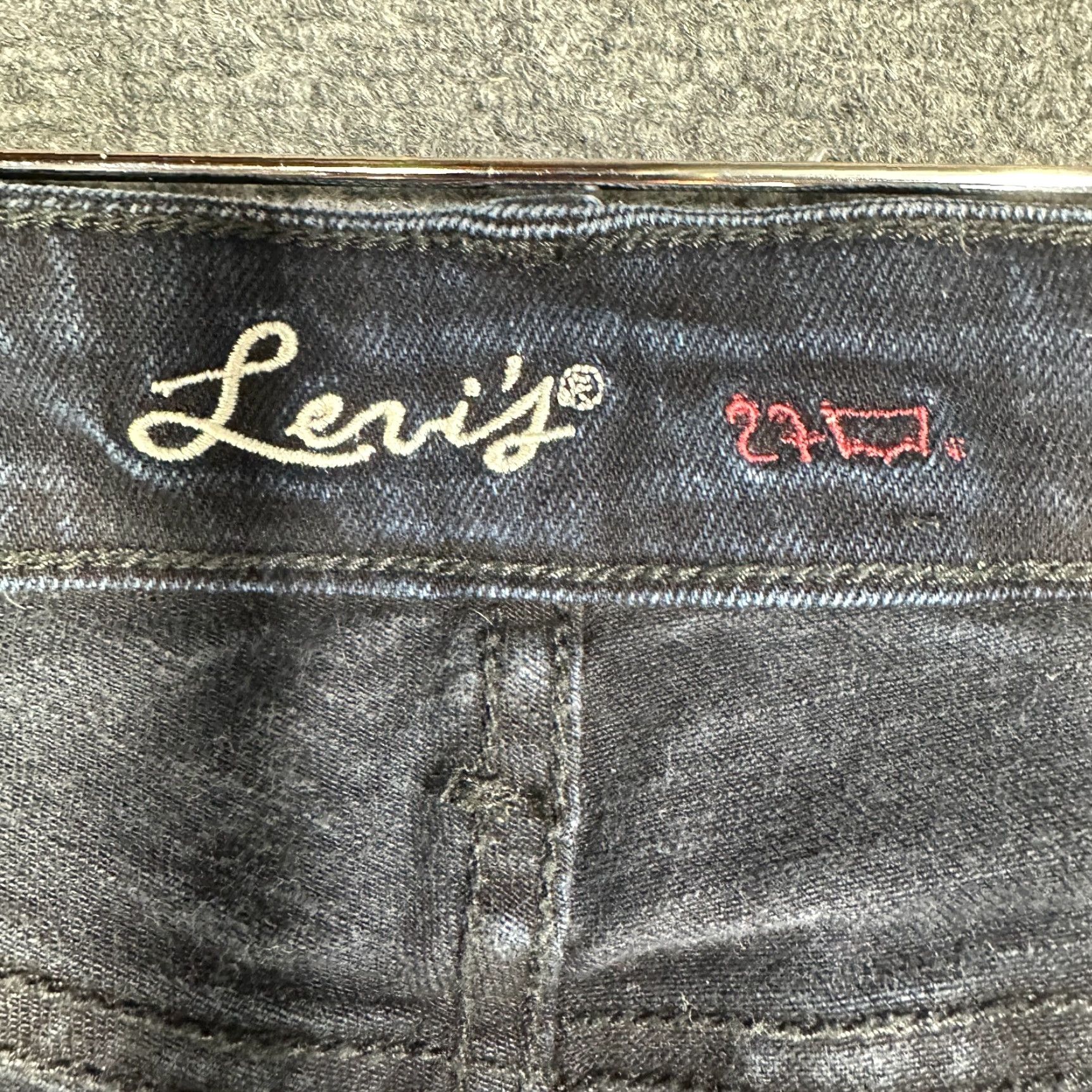 Levi's Levi's Jeans Womens 30 Dark Wash Tapered Leg 5-Pocket Denim Cotton Blend Stretch Blue Classic Modern Size 30 Size 30" / US 8 / IT 44 - 5 Thumbnail