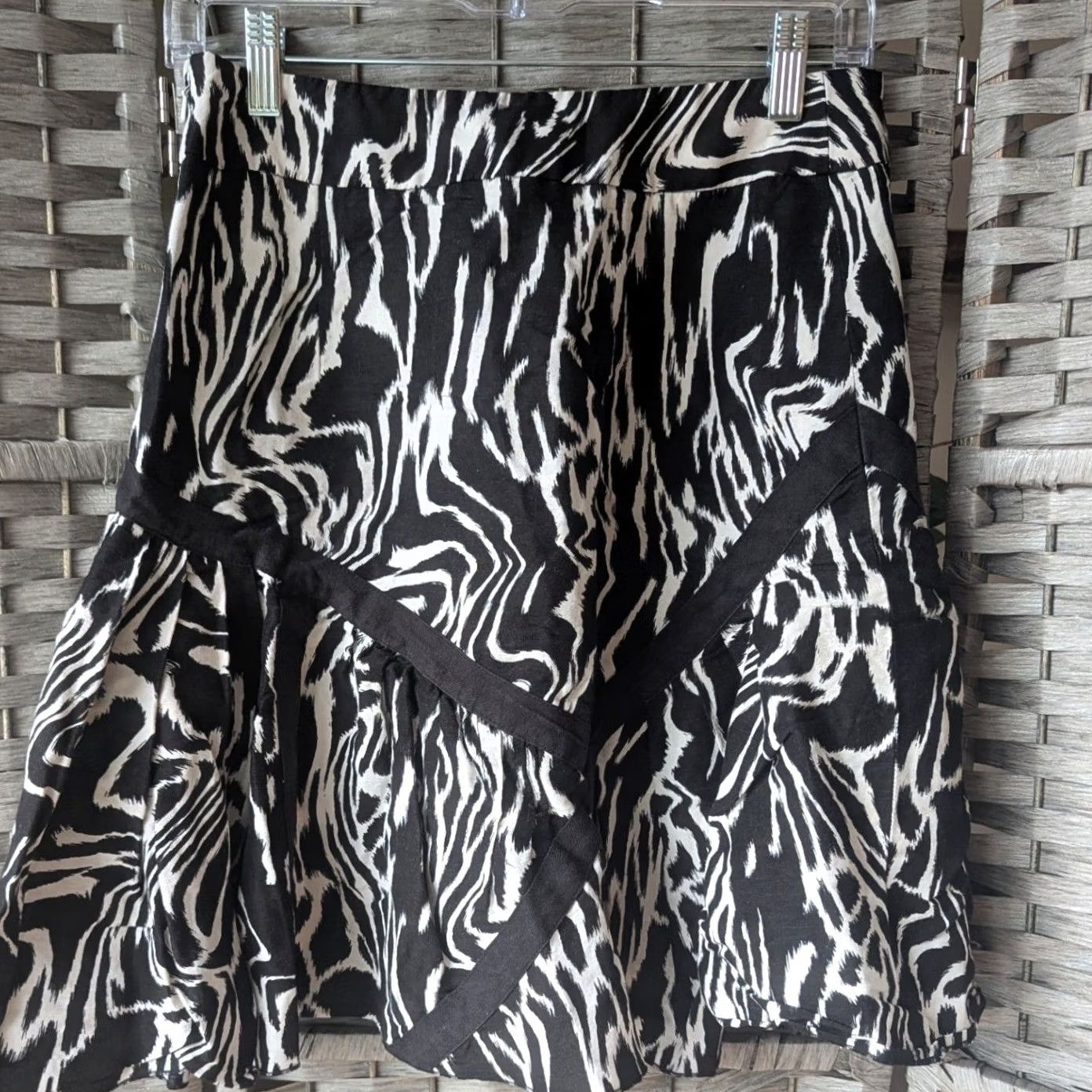 Vintage VINTAGE_Abstract Animal Print Mini Skirt Linen Blend Ruffle Zebra Size 4 Size 27" / US 4 / IT 40 - 4 Thumbnail