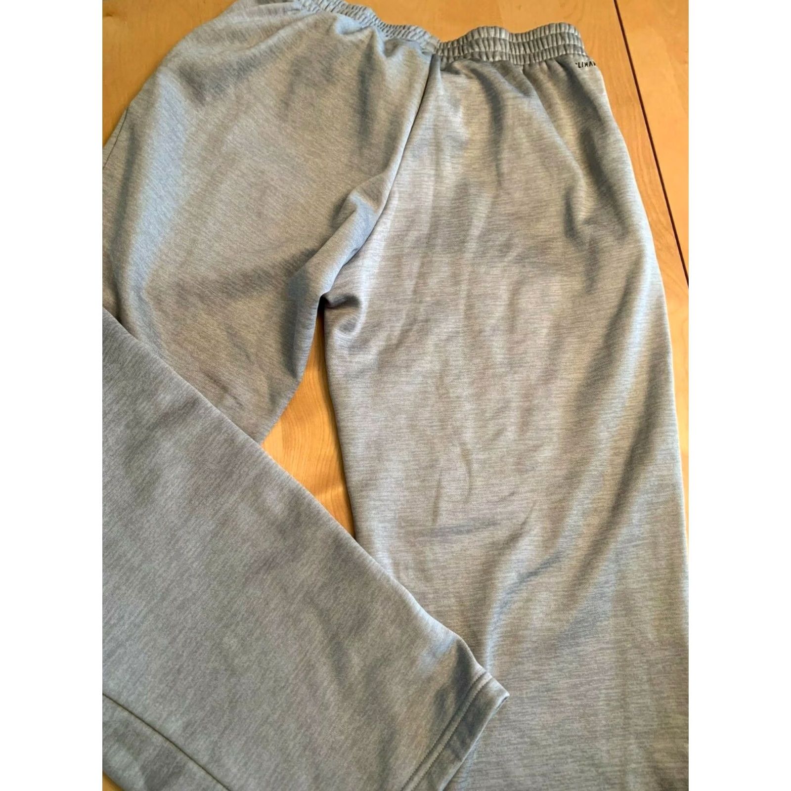 Adidas ADIDAS SWEATPANTS SZ M GREY DRAWSTRING Size 32" / US 10 / IT 46 - 2 Thumbnail
