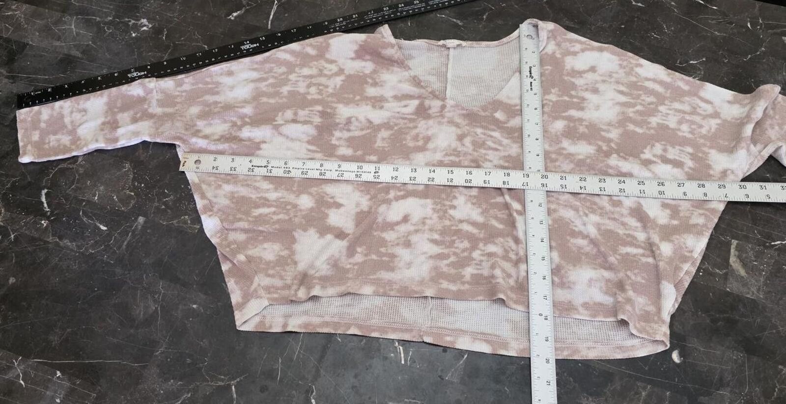 Other Grade & Gather Anthropolgie S/M Beige Tie-Dye Crop Top Long Size S / US 4 / IT 40 - 6 Thumbnail