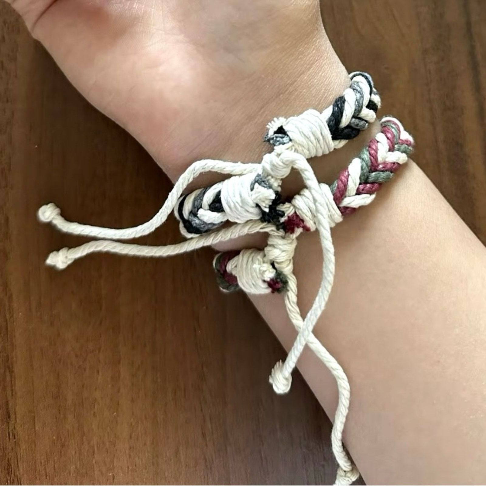 Other Rope Weaving Bracelet for Men and Women Size ONE SIZE - 3 Thumbnail