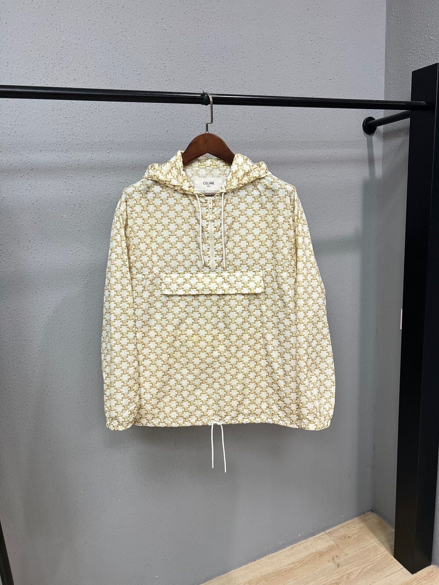 Celine celine beige print half-zip parka jacket Size M / US 6-8 / IT 42-44 - 1 Thumbnail
