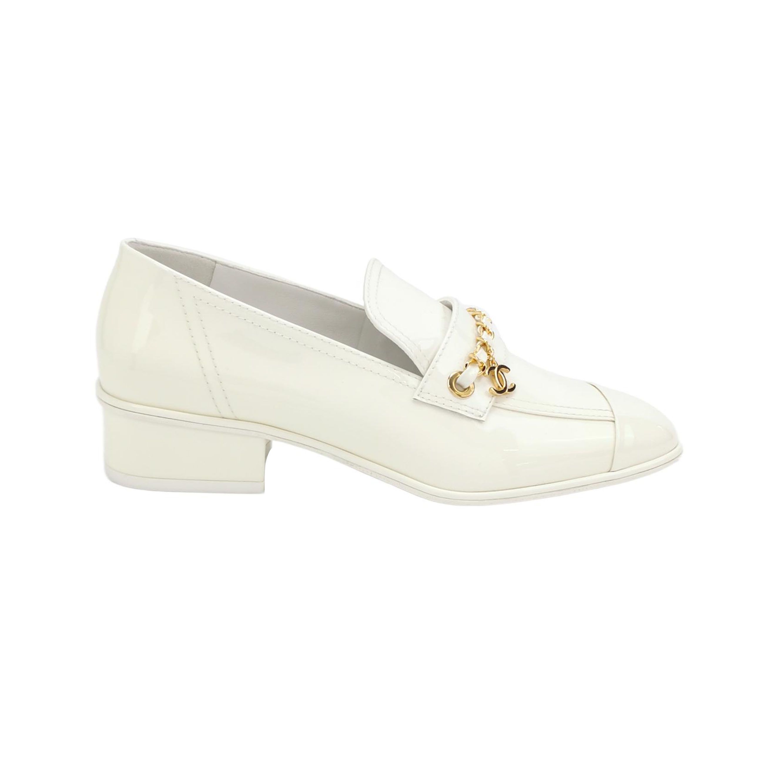 Chanel Chanel Women 7 Flats Size US 7 / IT 37 - 1 Thumbnail