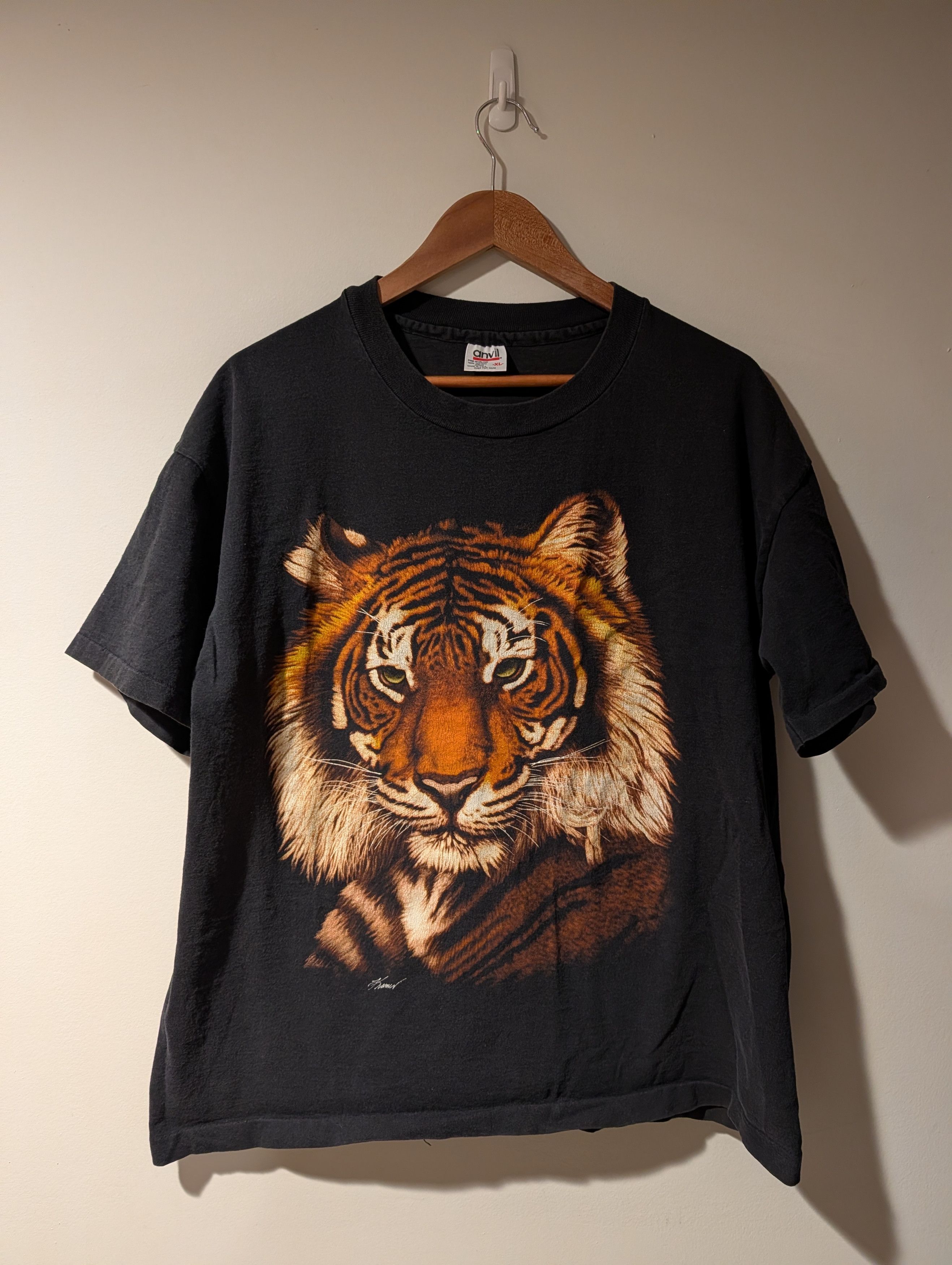 Arts & Science Vintage 90s Tiger Big Cat Animal Nature Habitat T-Shirt Size US XL / EU 56 / 4 - 1 Thumbnail