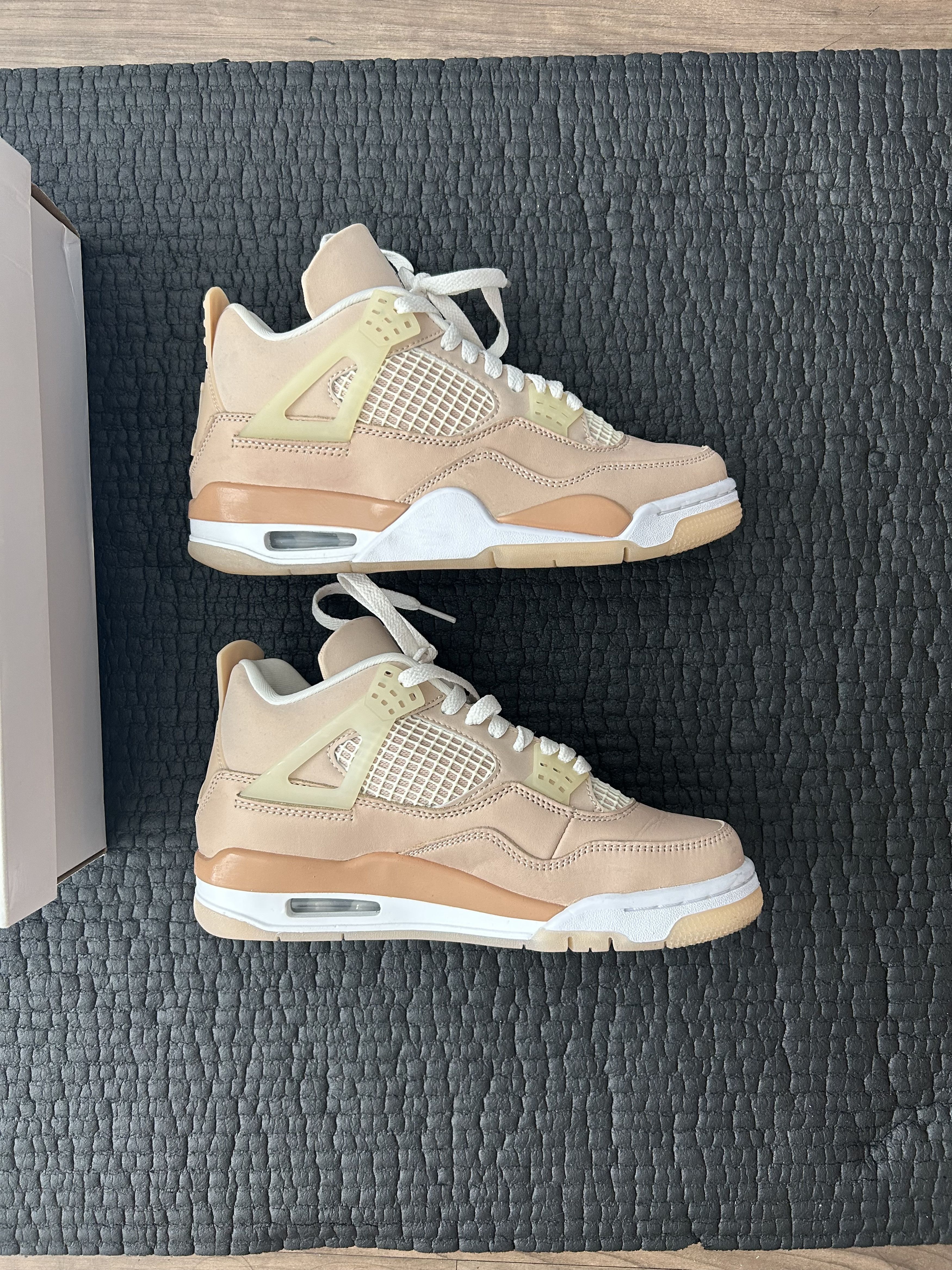Jordan Brand Jordan 4 Retro Shimmer Women's Size US 6.5 / IT 36.5 - 3 Thumbnail