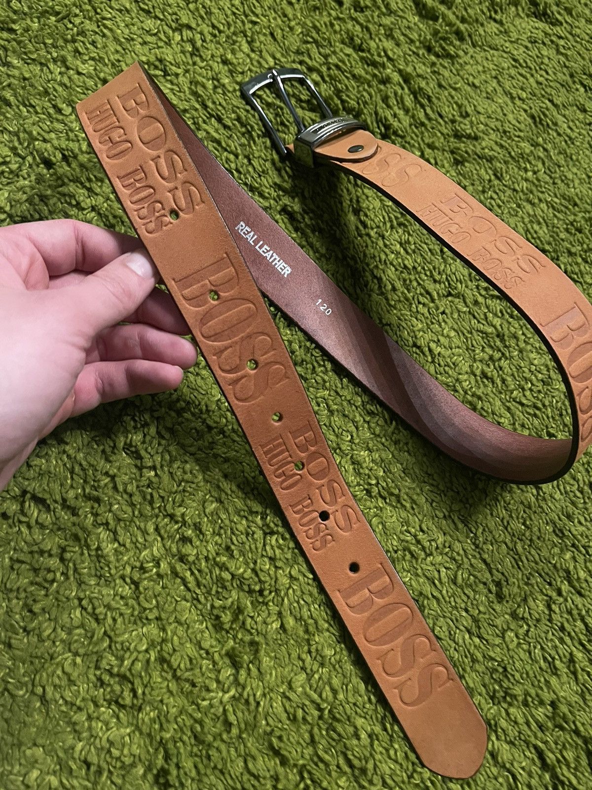 Cowboy Equipment × Hugo Boss × Vintage Hugo Boss 2000s vintage real leather all around logo belt Size 32 - 3 Thumbnail