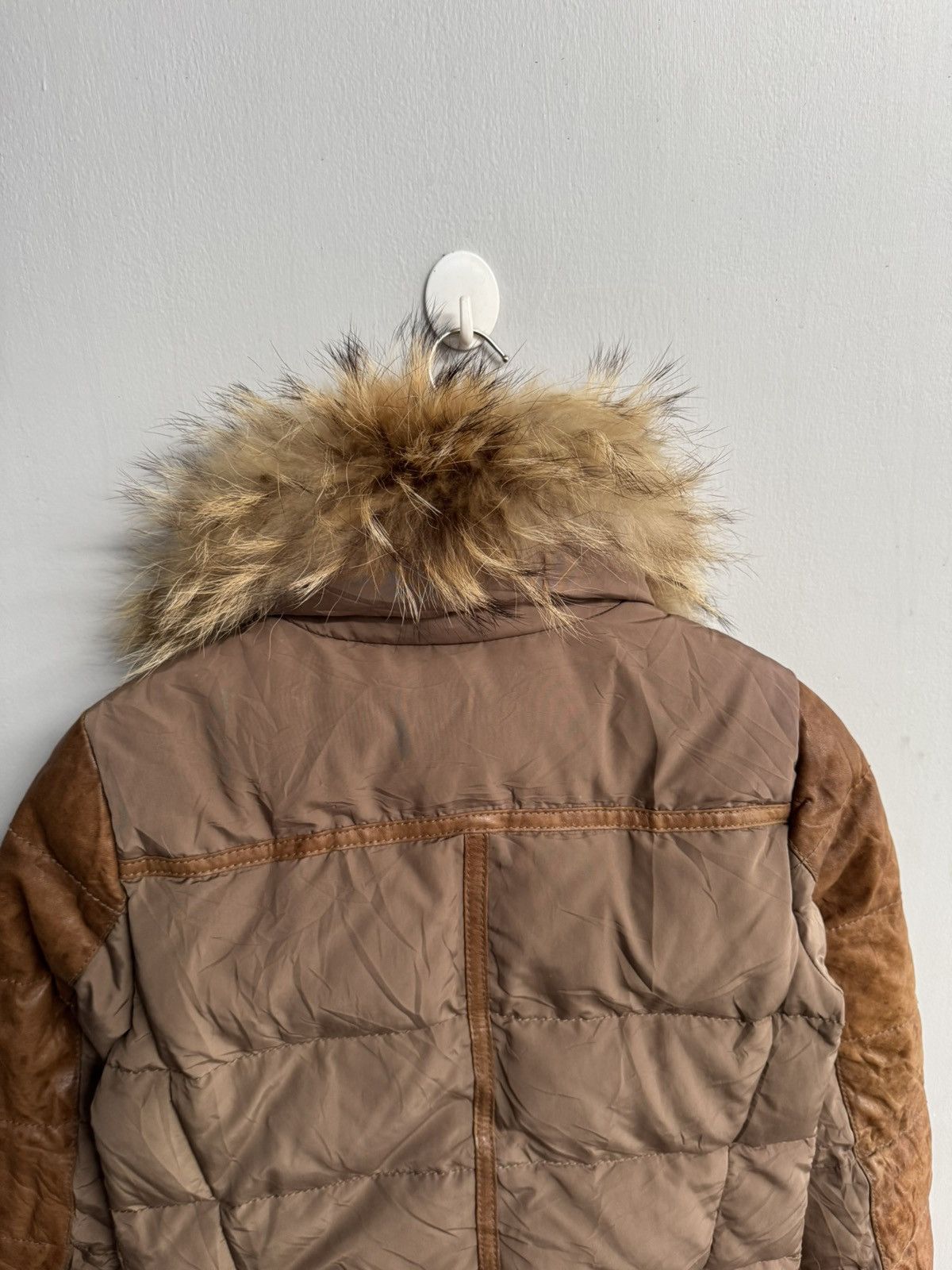 Japanese Brand BROWN LEATHER BONDAGE JACKET WITH A FUR TRIMMED HOOD Size US S / EU 44-46 / 1 - 5 Thumbnail