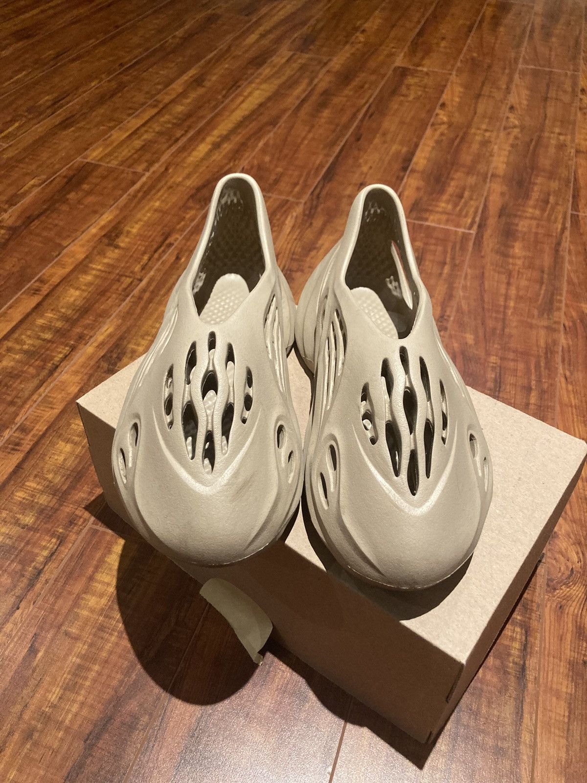 mens adidas yeezy foam runner rnnr stores