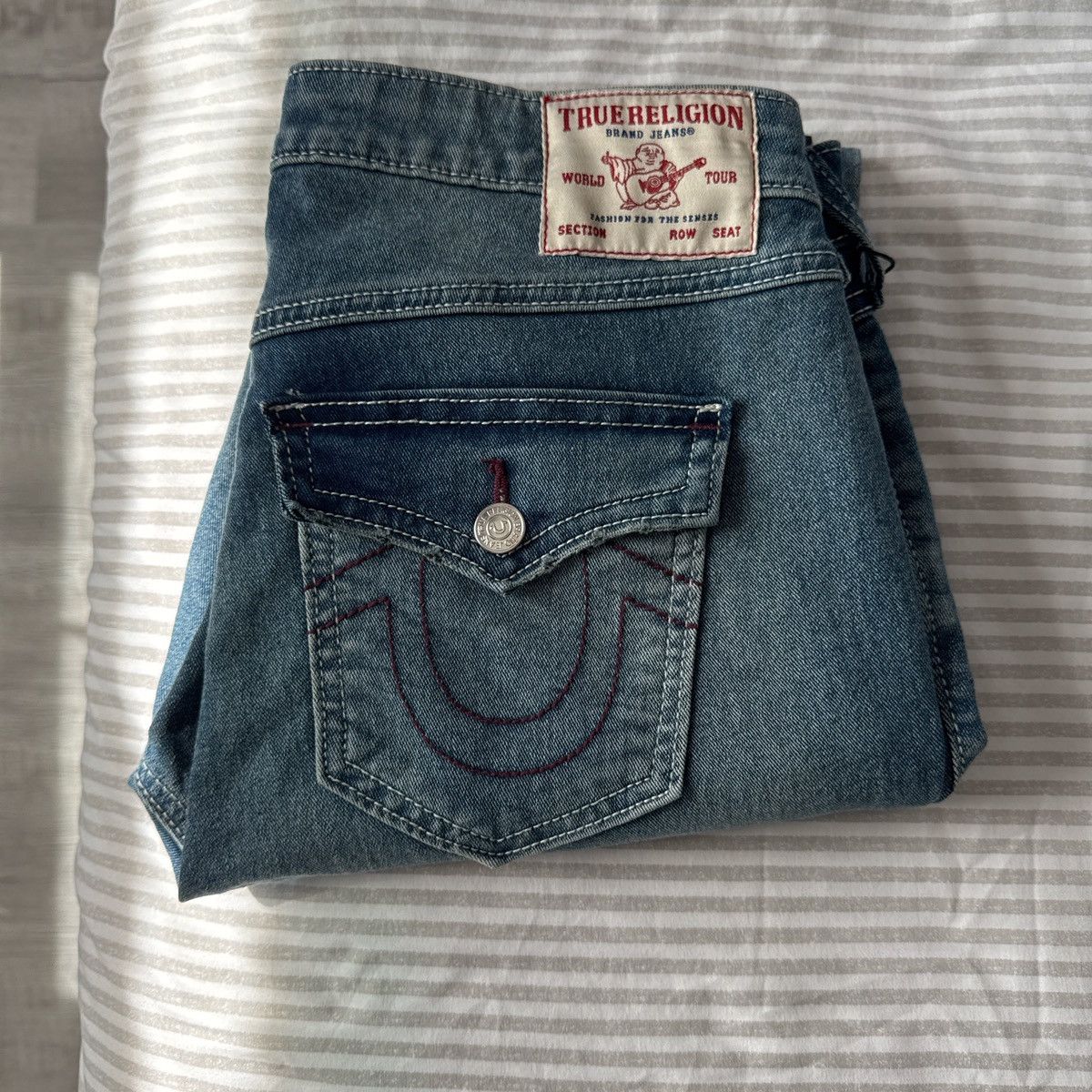 True Religion Jennie Curvy Mid Rise Super Skinny Size 29" - 1 Thumbnail