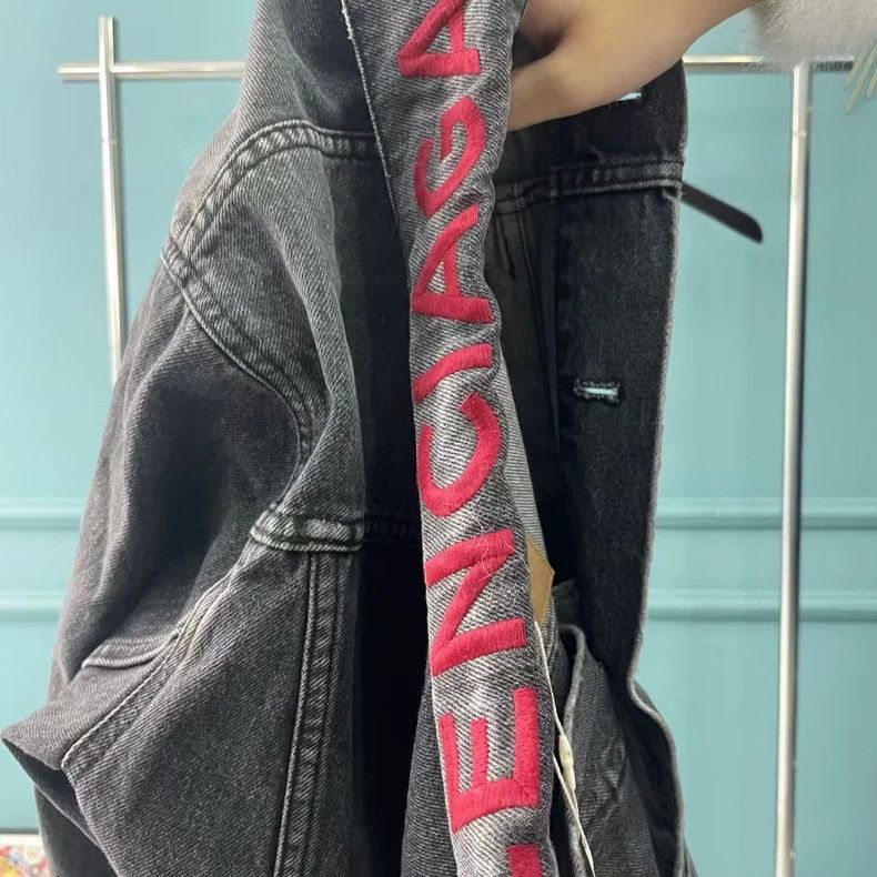 Balenciaga balenciaga red collar logo denim jacket Size US XXS / EU 40 - 3 Thumbnail