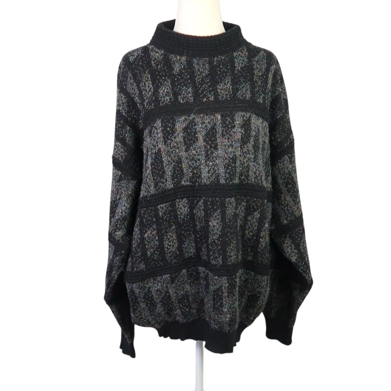 Vintage VINTAGE Cambio Black and Grey Geometric Wool Blend Crew Neck Sweater Mens L 90s 80s Pullover Geometric Knit Wool Nylon Acrylic Fall Winter Size US L / EU 52-54 / 3 - 2 Thumbnail