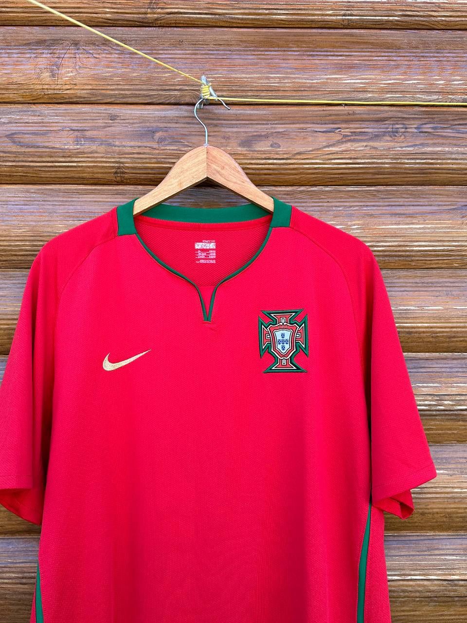 Nike PORTUGAL HOME FOOTBALL SHIRT SOCCER JERSEY NIKE Size US XL / EU 56 / 4 - 2 Thumbnail