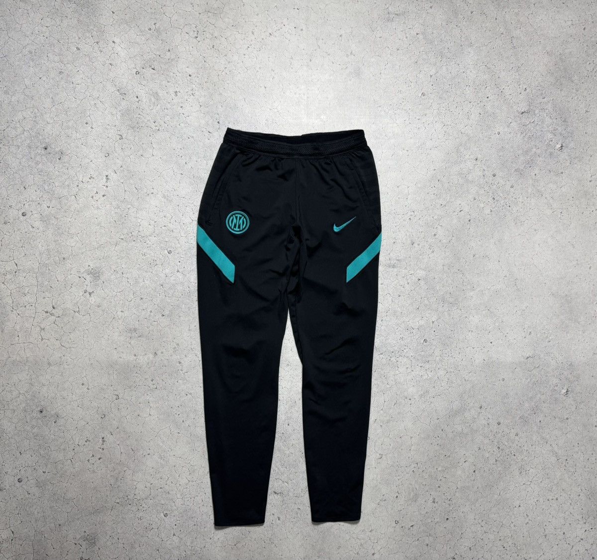 Nike Nike FC Inter Milan Vintage Soccer Pants Black Size S Size US 30 / EU 46 - 1 Thumbnail