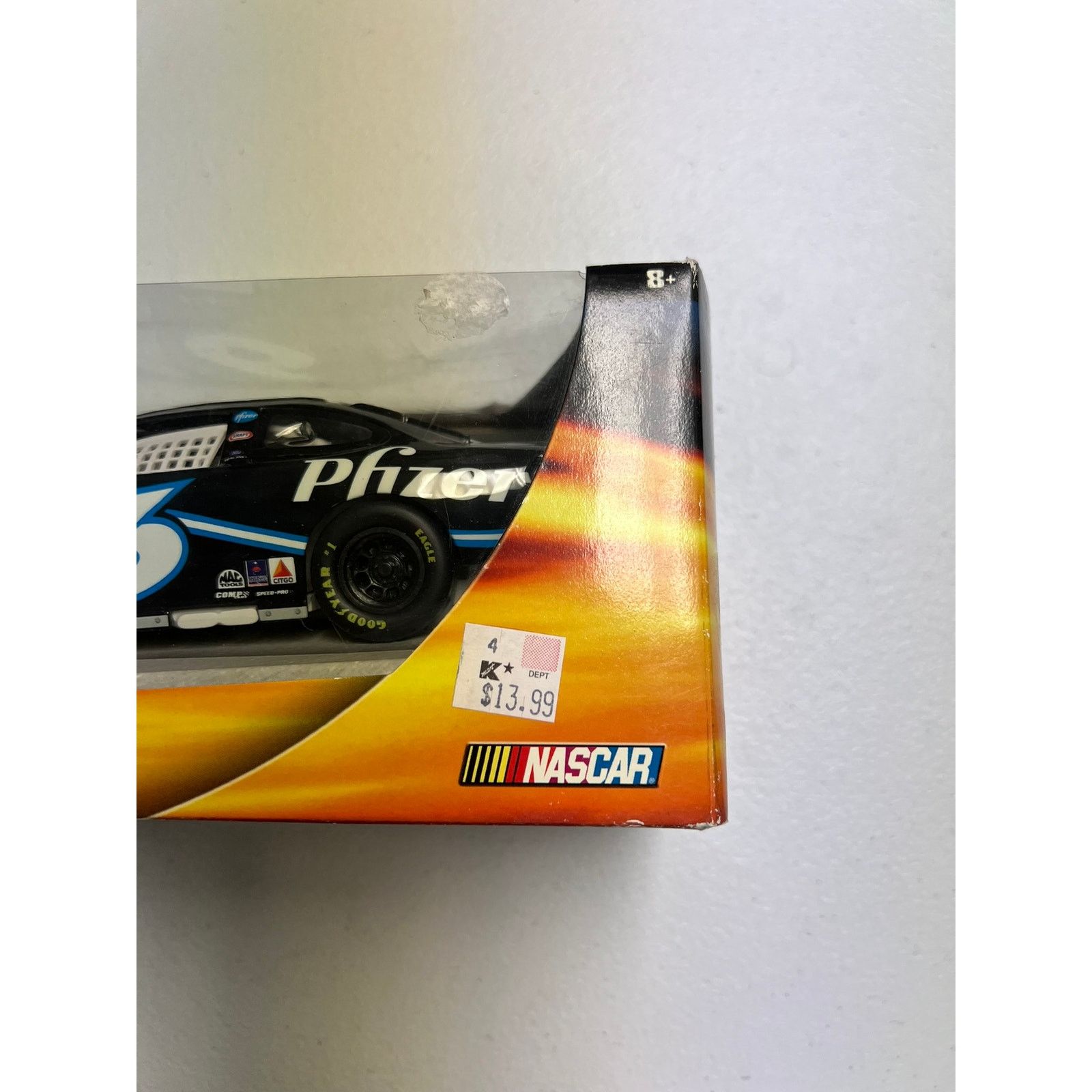 NASCAR Hot Wheels Racing Mark Martin B0508 Pfized Nascar Model 1:24 Size ONE SIZE - 3 Thumbnail