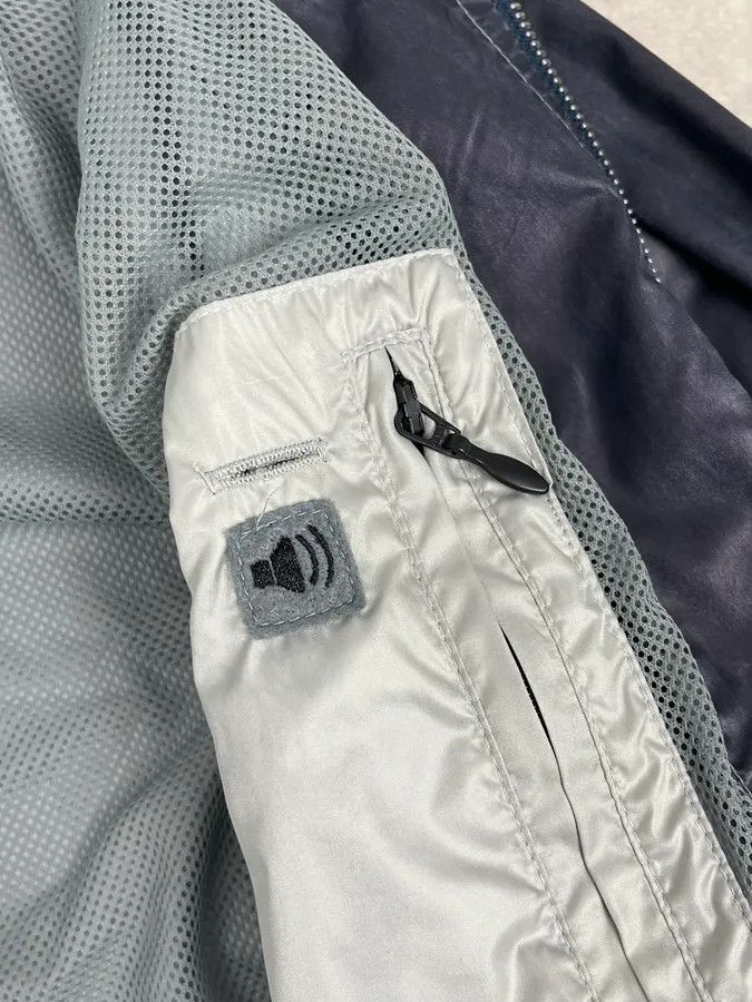 Dolce & Gabbana 2000s Dolce & Gabbana Navy Nylon Multi-Pocket Bomber Jacket Size US L / EU 52-54 / 3 - 11 Thumbnail