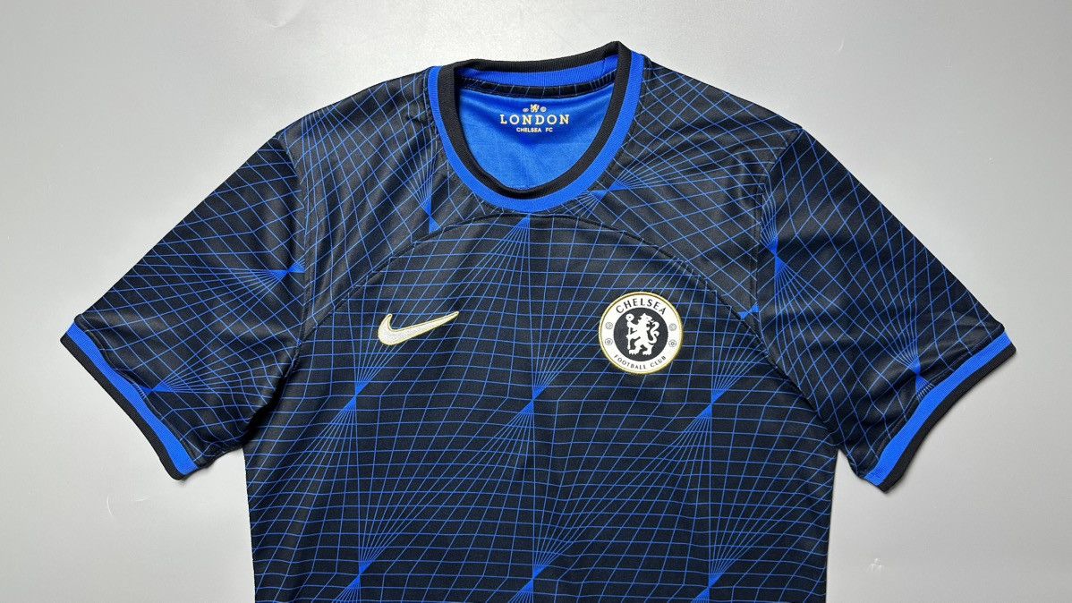 Nike CHELSEA NIKE 2023/2024 FOOTBALL AWAY JERSEY #15 JACKSON Size US M / EU 48-50 / 2 - 3 Thumbnail