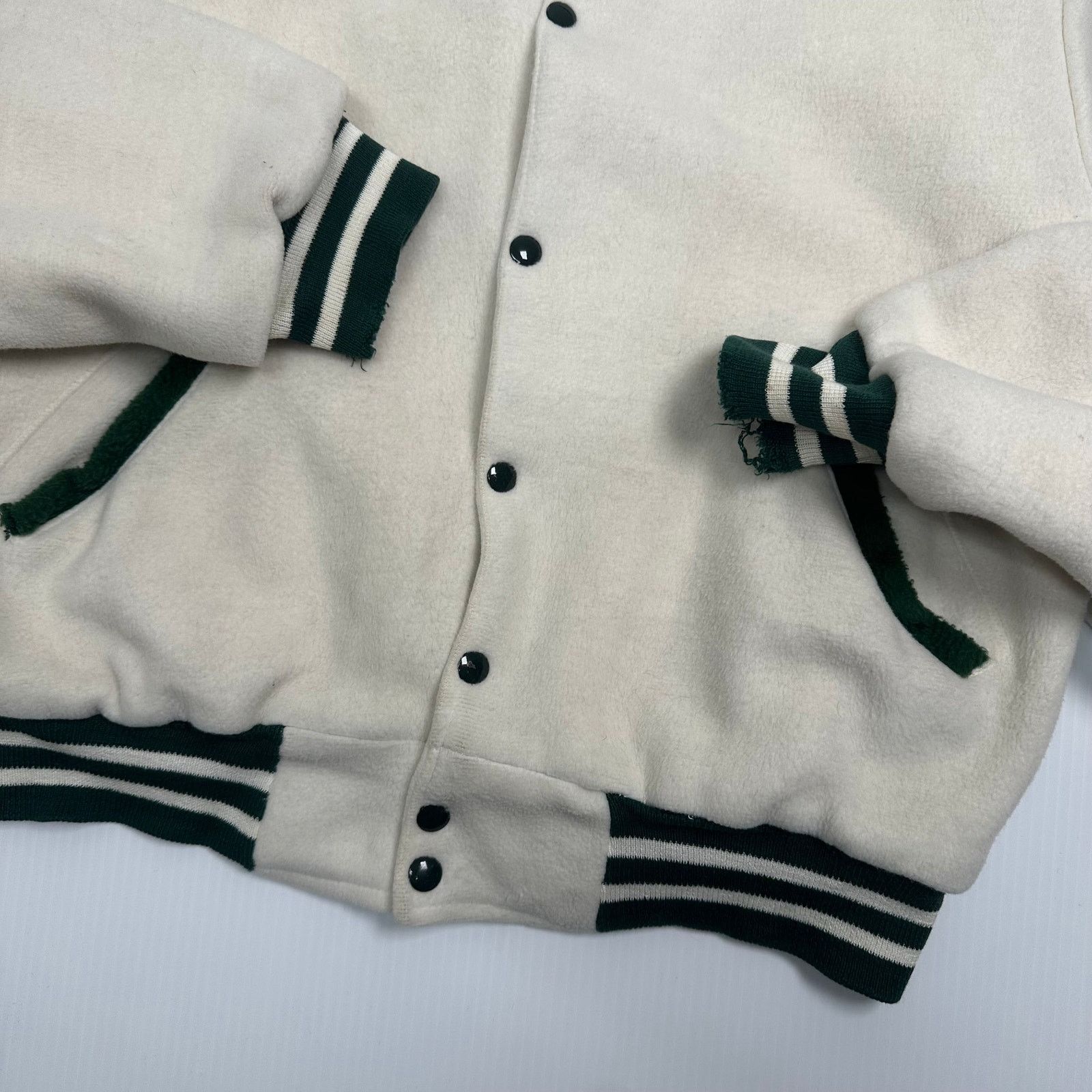 Vintage Vintage Camden Catholic Heavy Fleece Varsity Jacket M Size US M / EU 48-50 / 2 - 5 Thumbnail