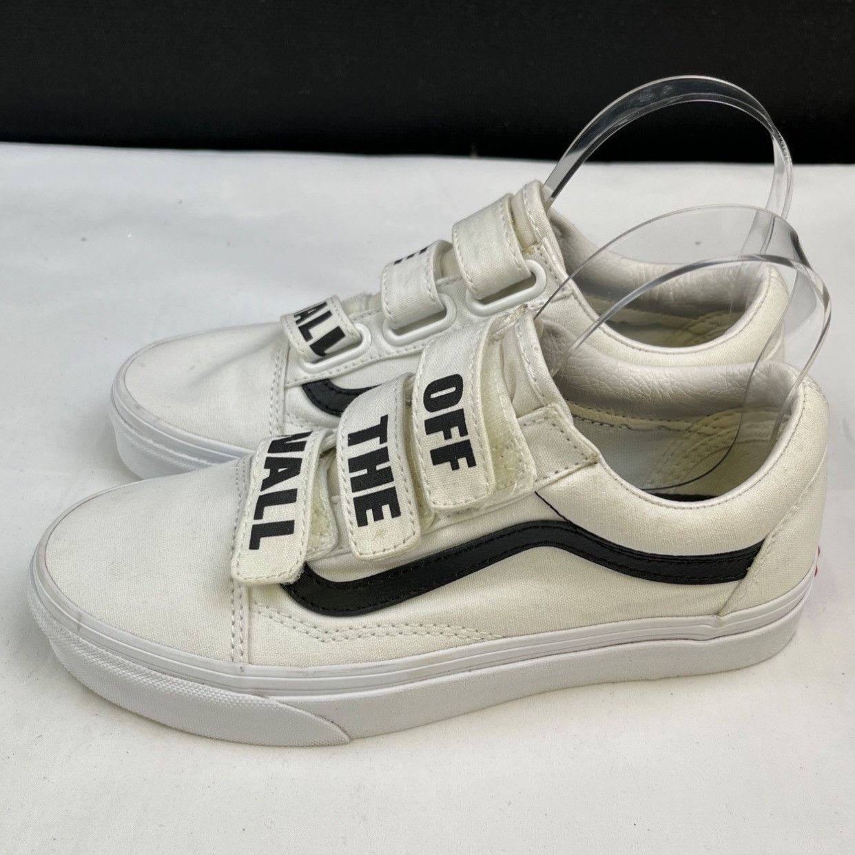 Vans Vans Unisex White Shoes/Sneakers Sz M4.5/W6 SKU 4253 Size US 6 / IT 36 - 3 Thumbnail