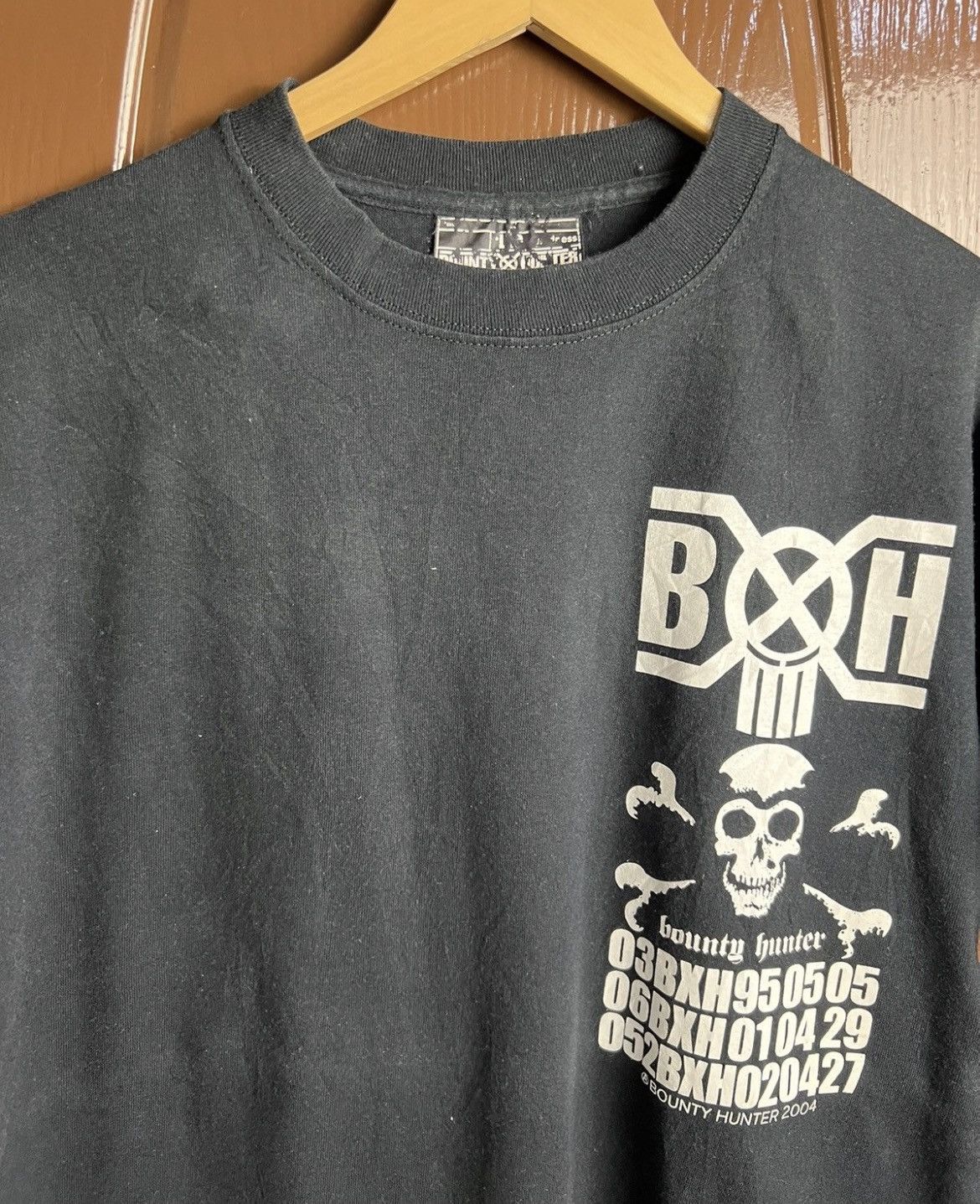 Bounty Hunter 🔥Rare Vintage 2004 Bounty Hunter Big Print Tees Size US M / EU 48-50 / 2 - 7 Thumbnail