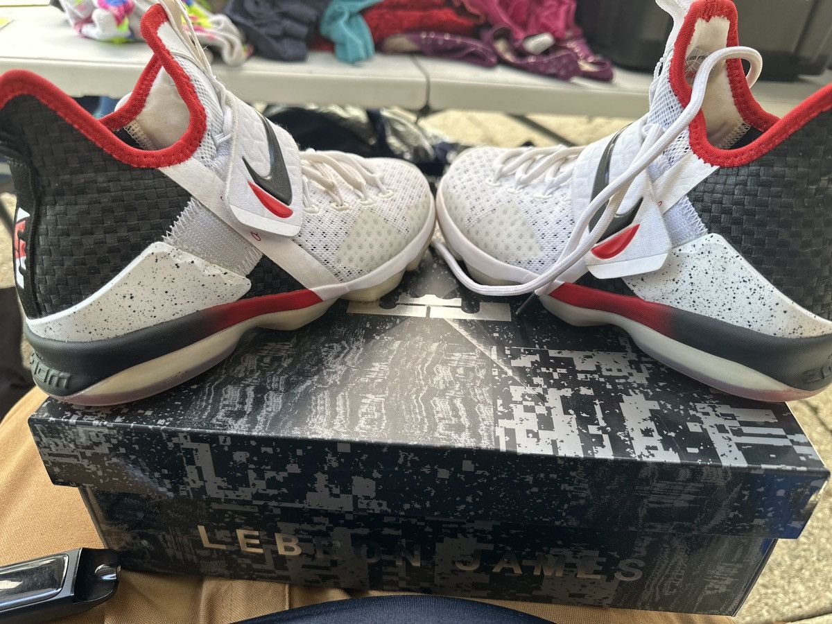 Nike Nike Lebron 14 Size US 4.5 / IT 34.5 - 2 Thumbnail