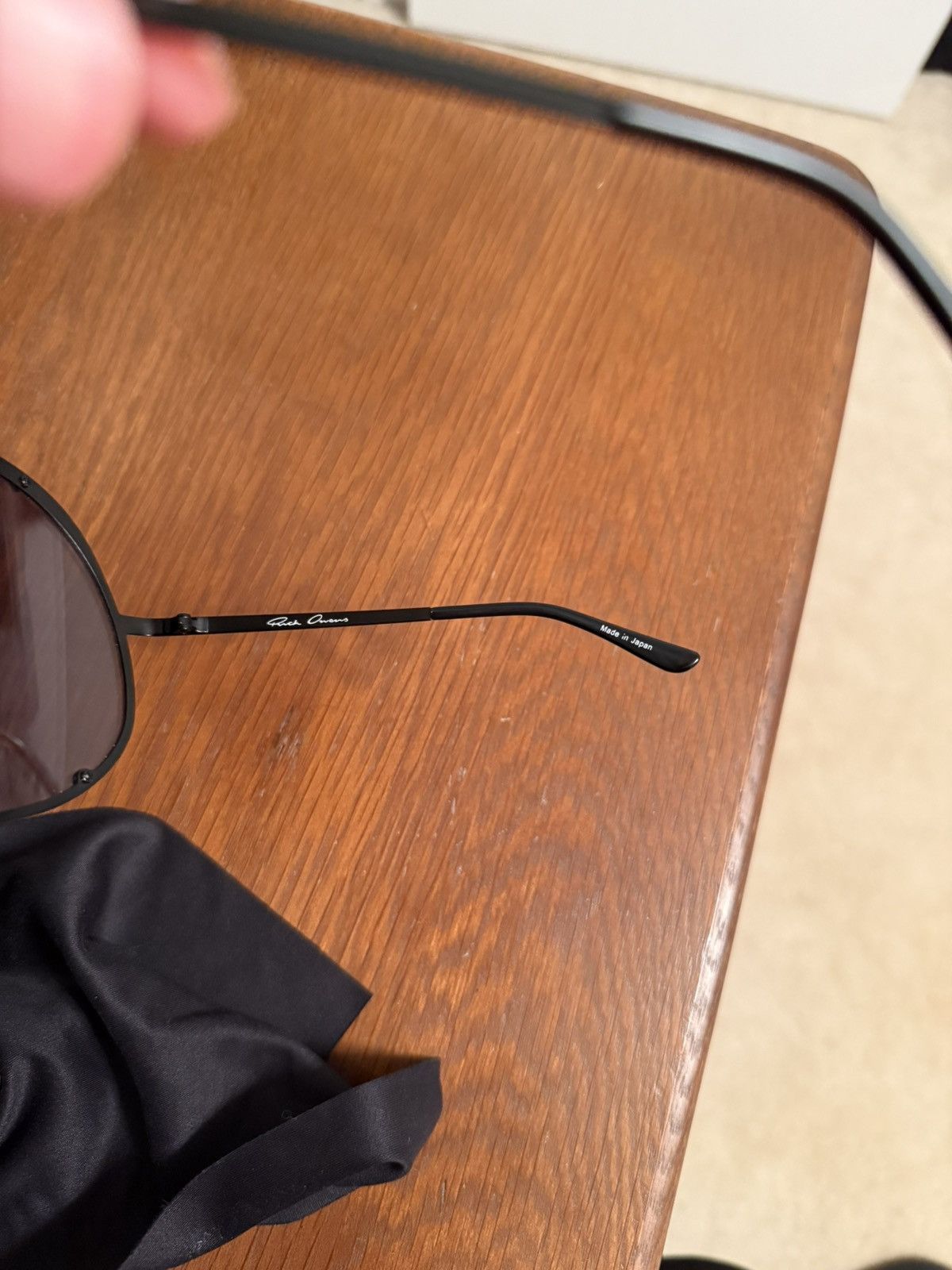 Rick Owens Rick Owens Black/Gold Shield SunGlasses Size ONE SIZE - 12 Thumbnail