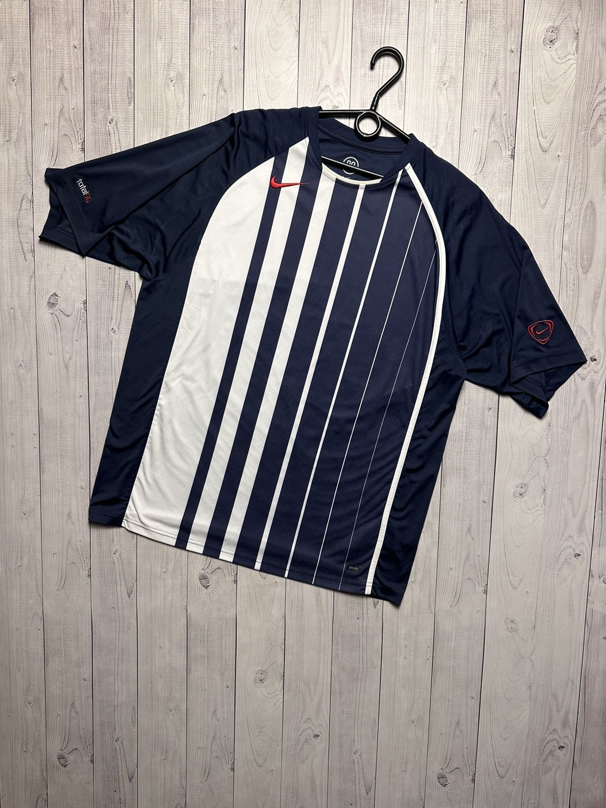 Nike × Vintage Vintage Nike Total 90 tee jersey size L logo striped Size US L / EU 52-54 / 3 - 1 Thumbnail