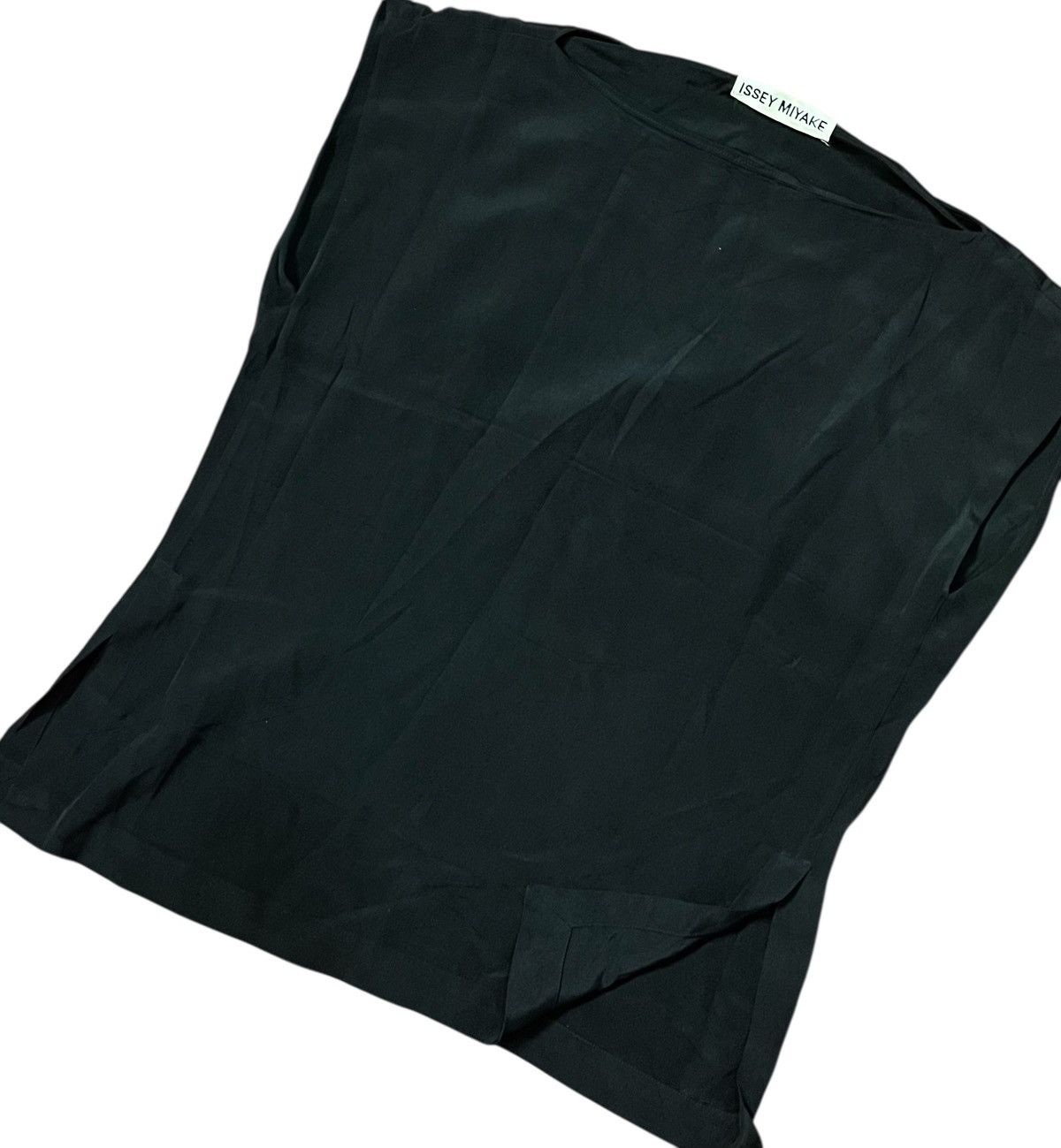 Issey Miyake Vintage issey miyake flowy black tank Size US M / EU 48-50 / 2 - 2 Thumbnail
