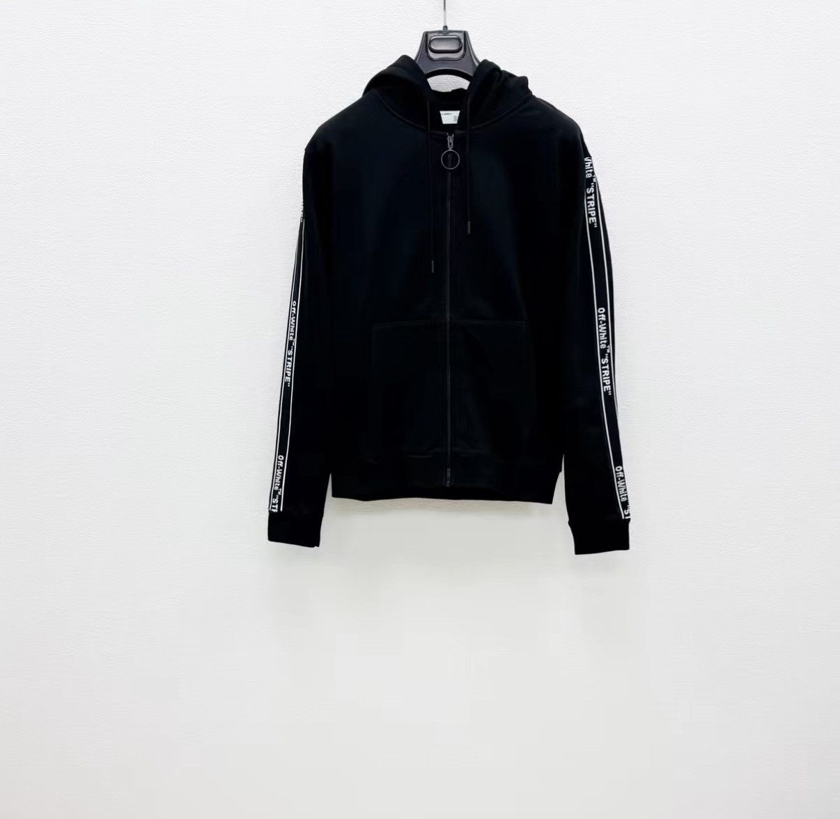 Off-White OFF-WHITE 100% Cotton Full-Zip Hooded Jacket J30 Size US XL / EU 56 / 4 - 1 Thumbnail